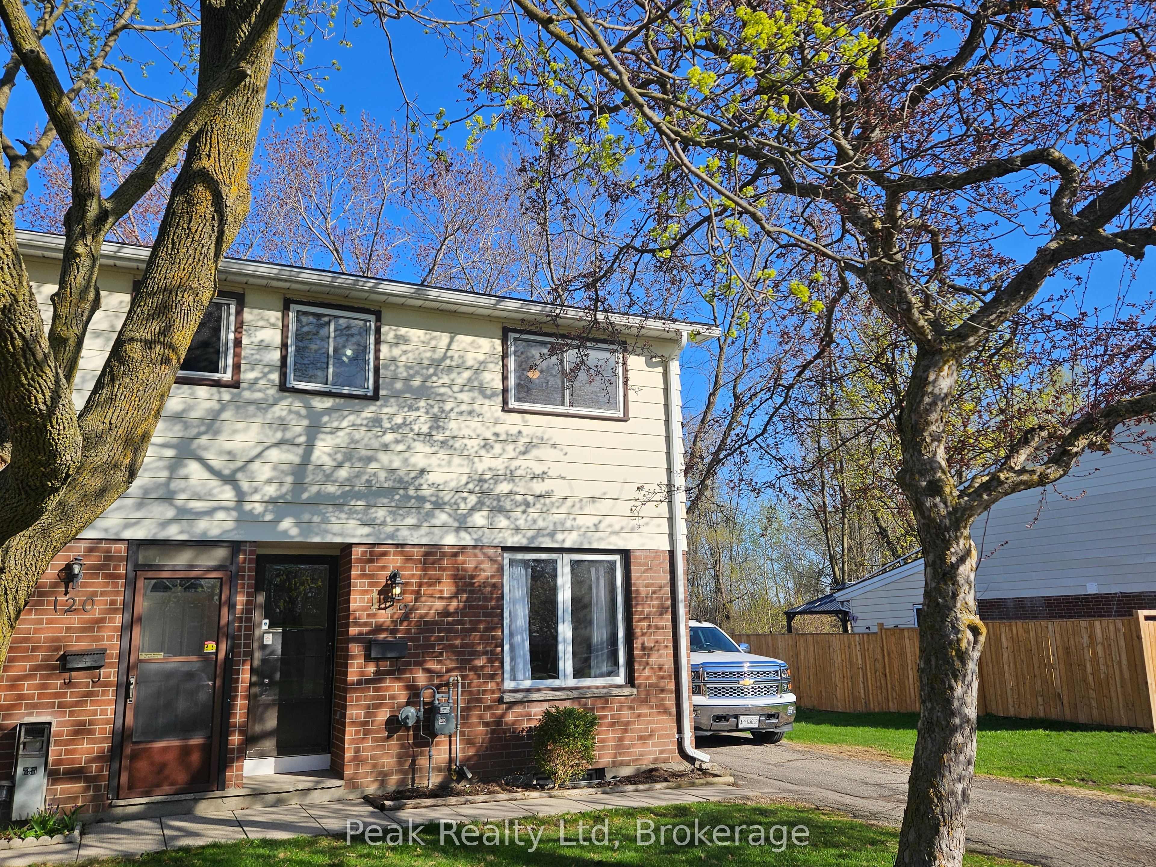 122 Keats Drive, Woodstock, ON N4S 8B8 photo 2