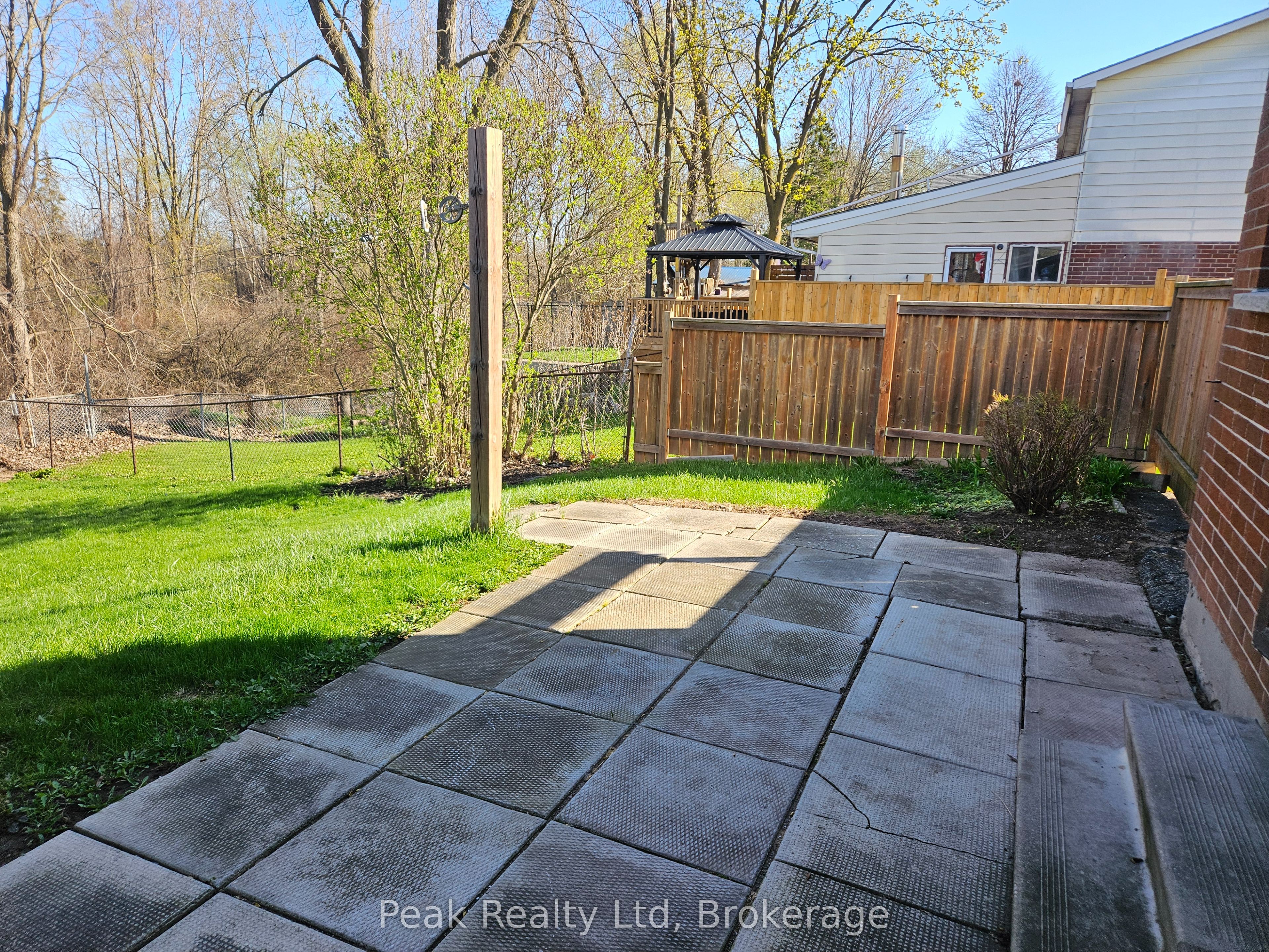 122 Keats Drive, Woodstock, ON N4S 8B8 photo 4