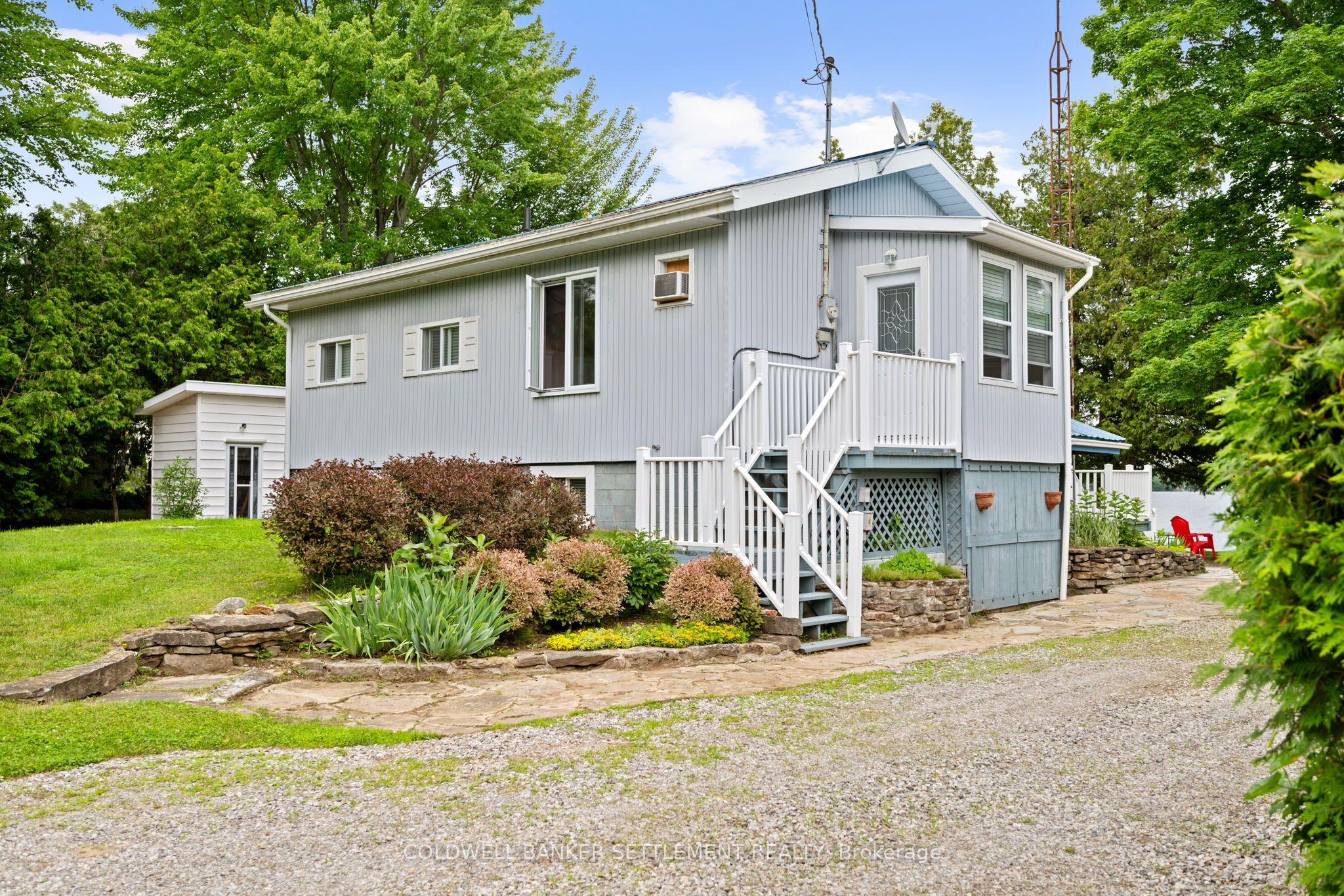 33 B3 Road, Rideau Lakes, ON K0G 1L0 photo 2