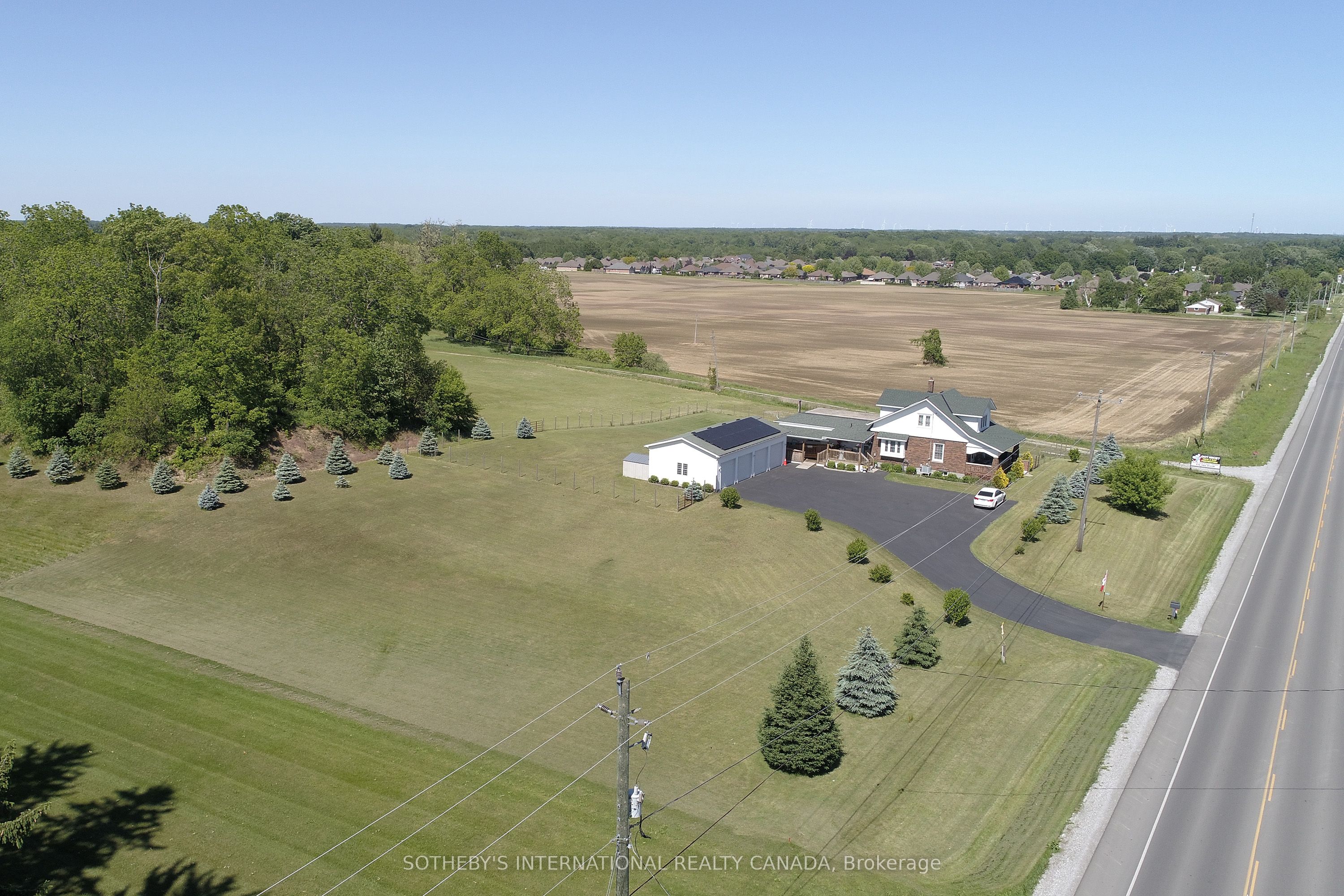 589 Highway 6, Norfolk, ON N0A 1N2 photo 3
