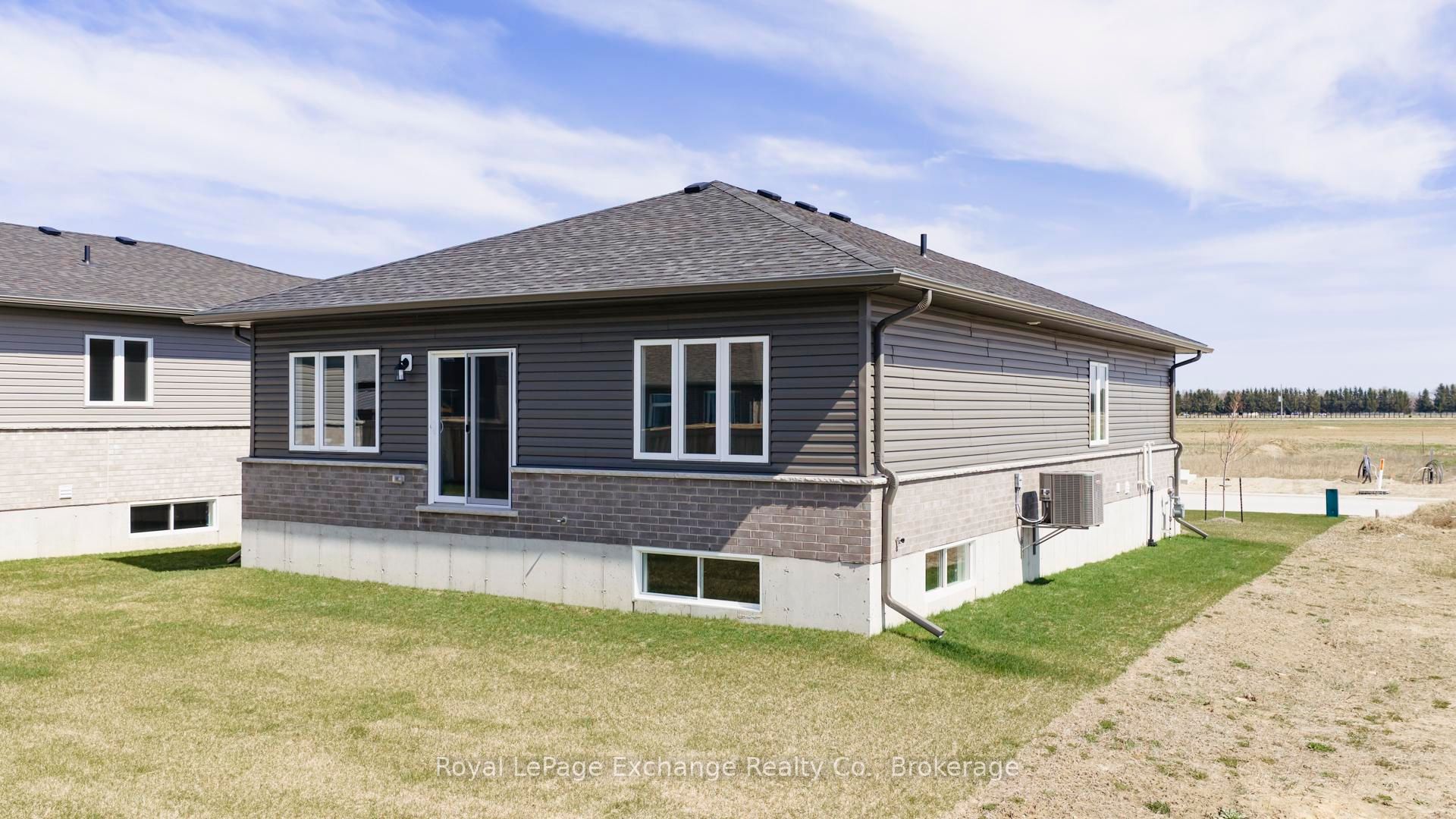 380 HAWTHORNE Street, Saugeen Shores, ON N0H 2C3 photo 3