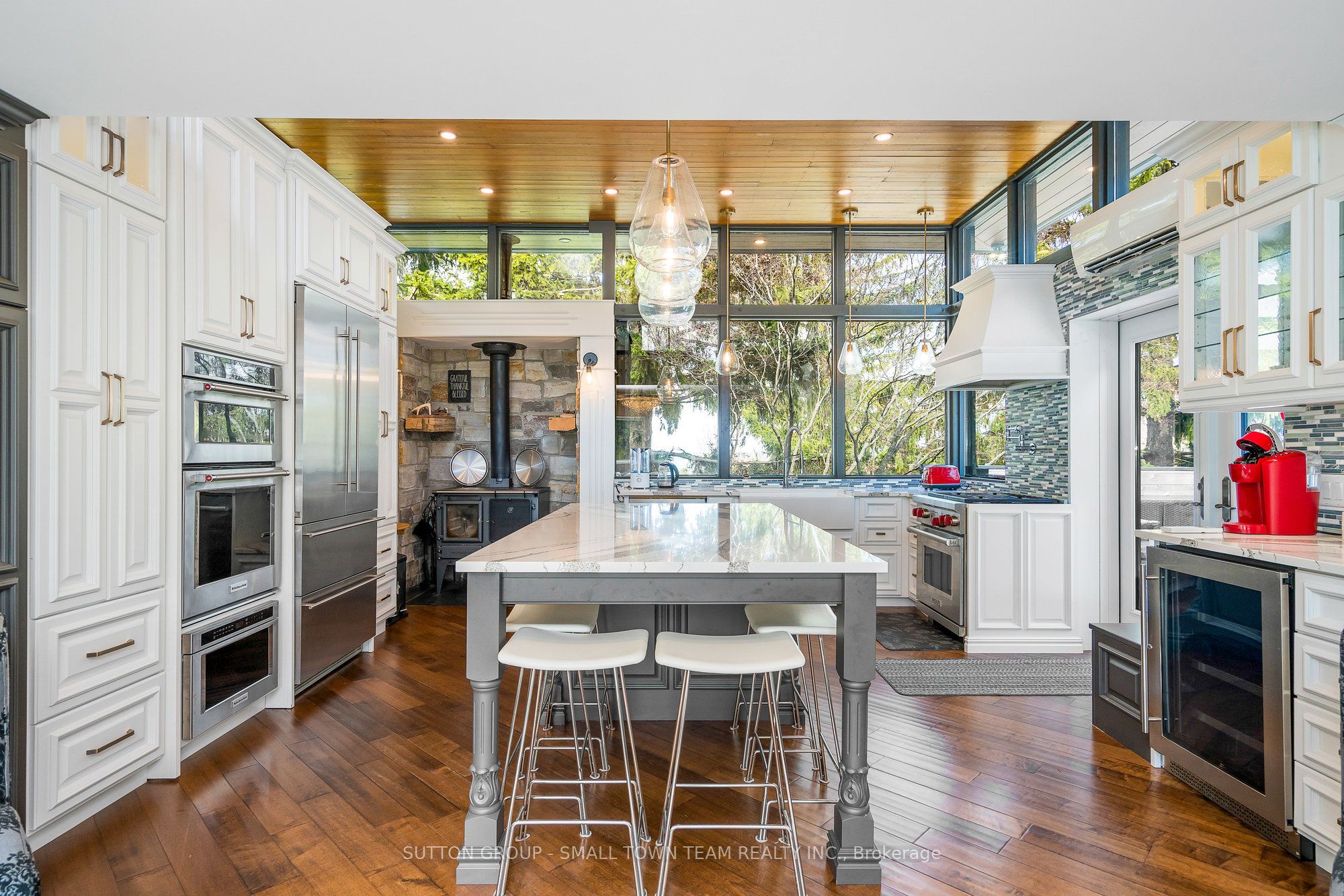 114 Lakeshore Road W, Blue Mountains, ON L9Y 0S6 photo 4