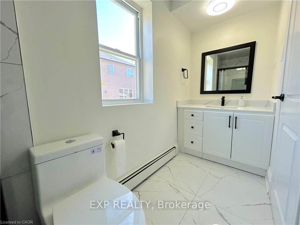 526 Fifty Road Upper, Hamilton, ON L8E 5T4 photo 4