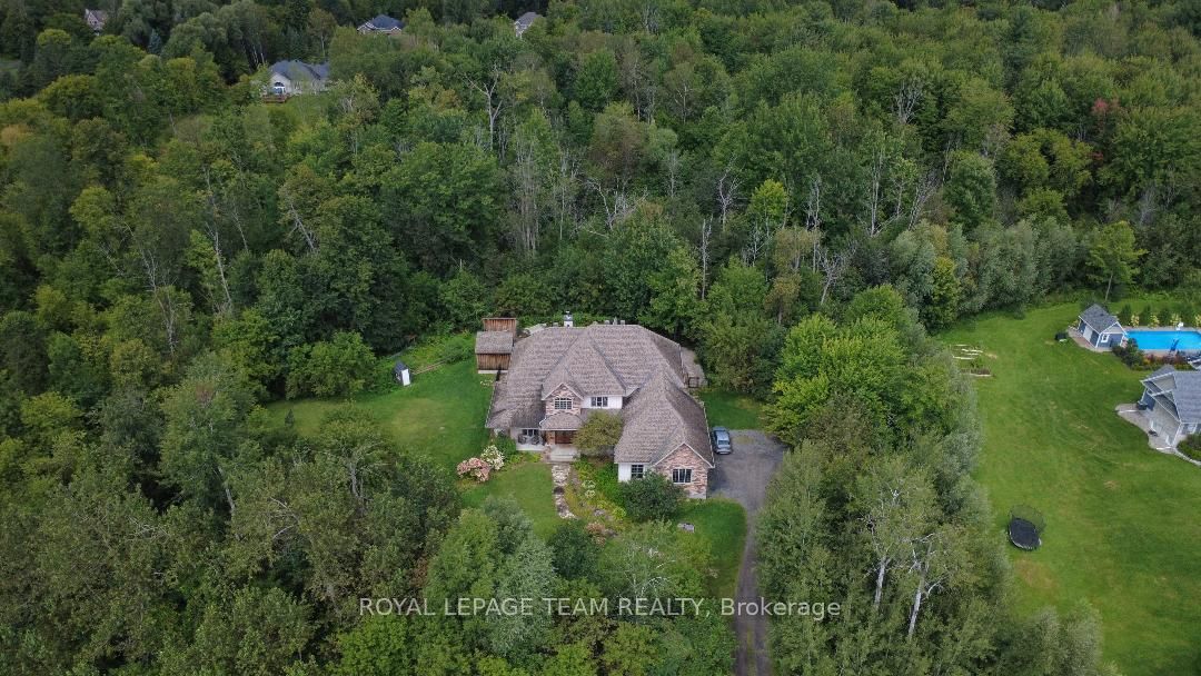 1671 Reindeer Way, Greely - Metcalfe - Osgoode - Vernon and Area, ON K4P 0A2 photo 2