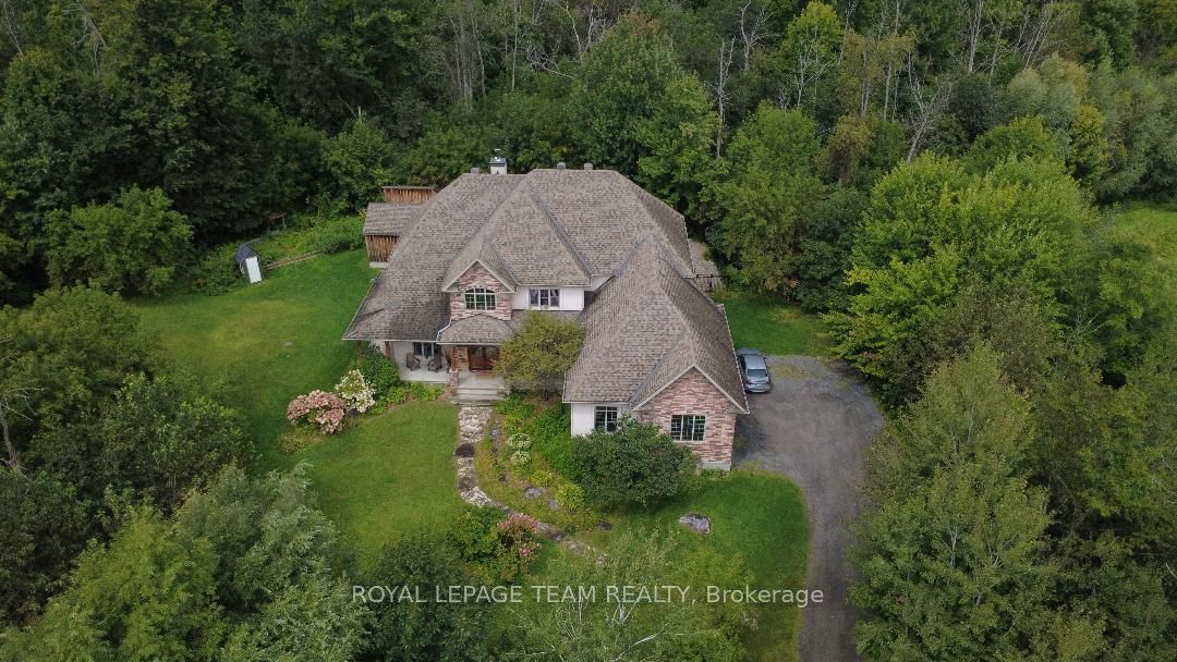 1671 Reindeer Way, Greely - Metcalfe - Osgoode - Vernon and Area, ON K4P 0A2 photo 3