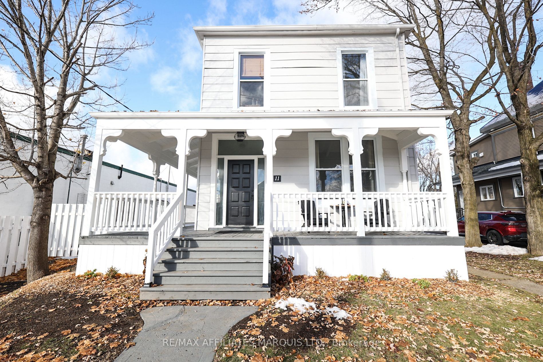 11 Elgin Street E, North Glengarry, ON K0C 1A0