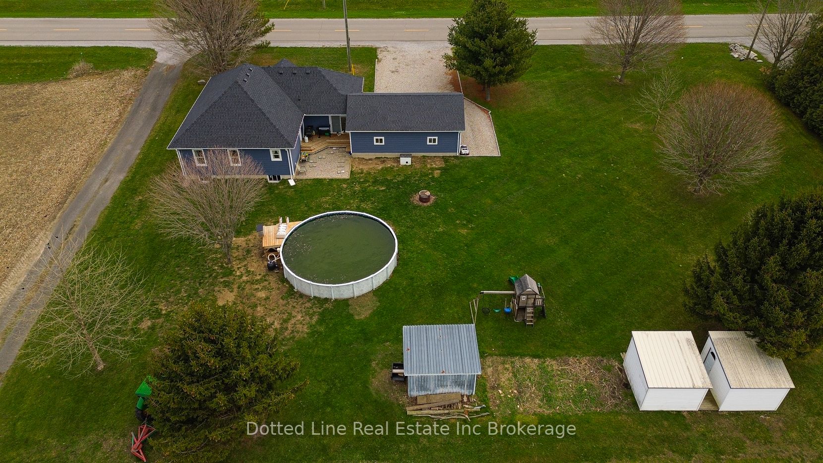 573 Norfolk County Rd 28 Road W, Norfolk, ON N0E 1G0