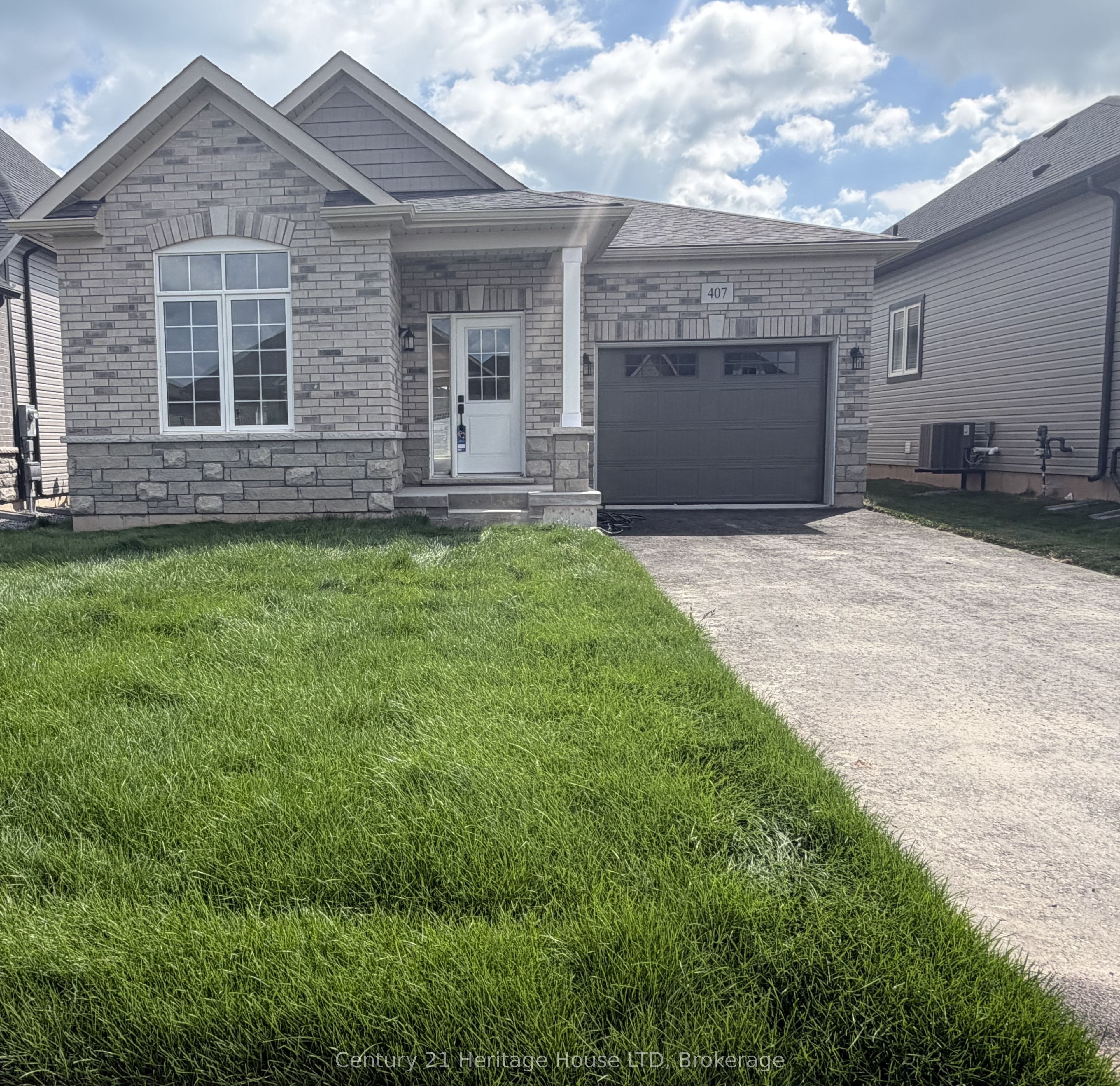 407 Louisa Street, Fort Erie, ON L2A 6T6