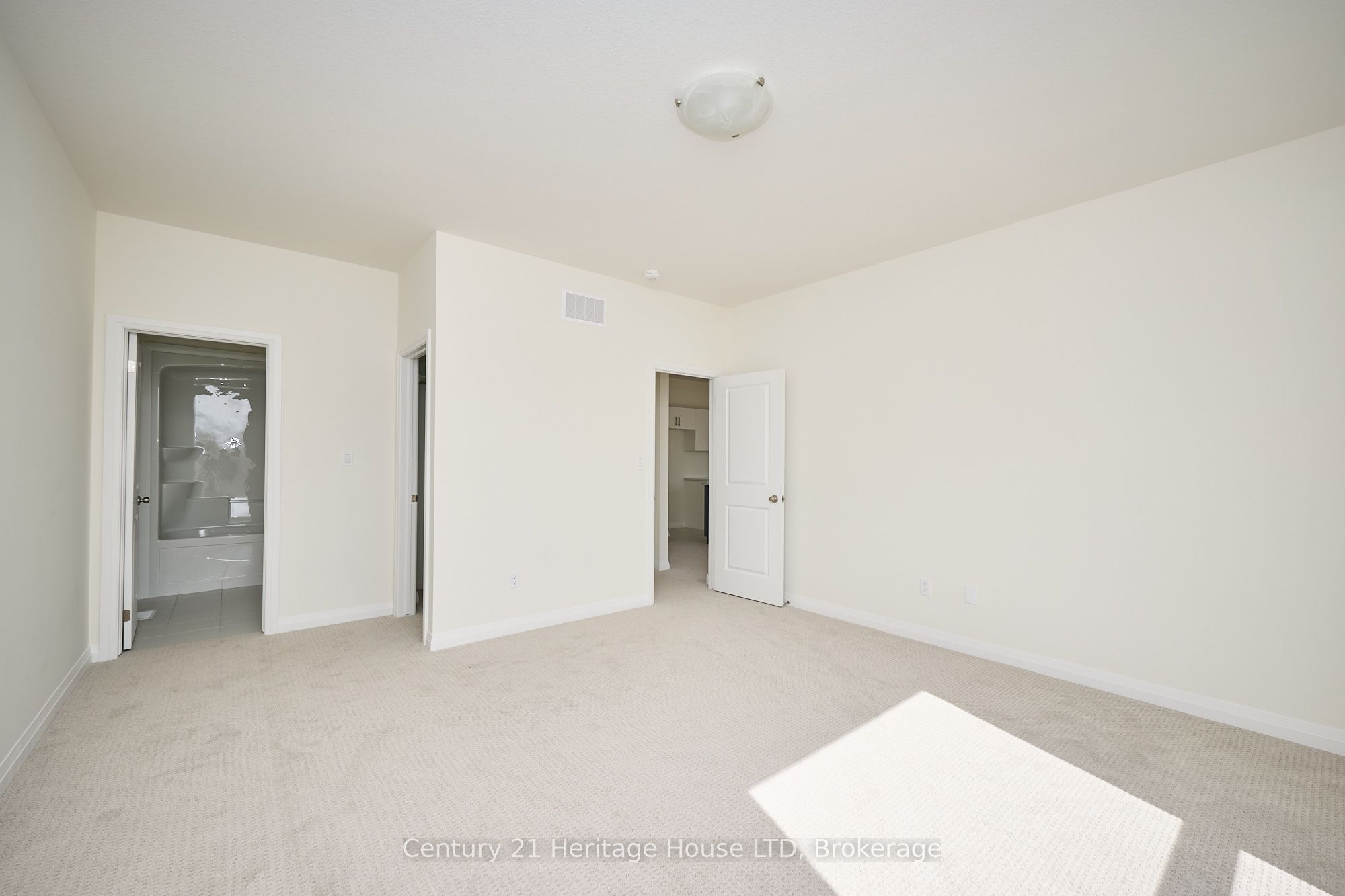 407 Louisa Street, Fort Erie, ON L2A 6T6 photo 4