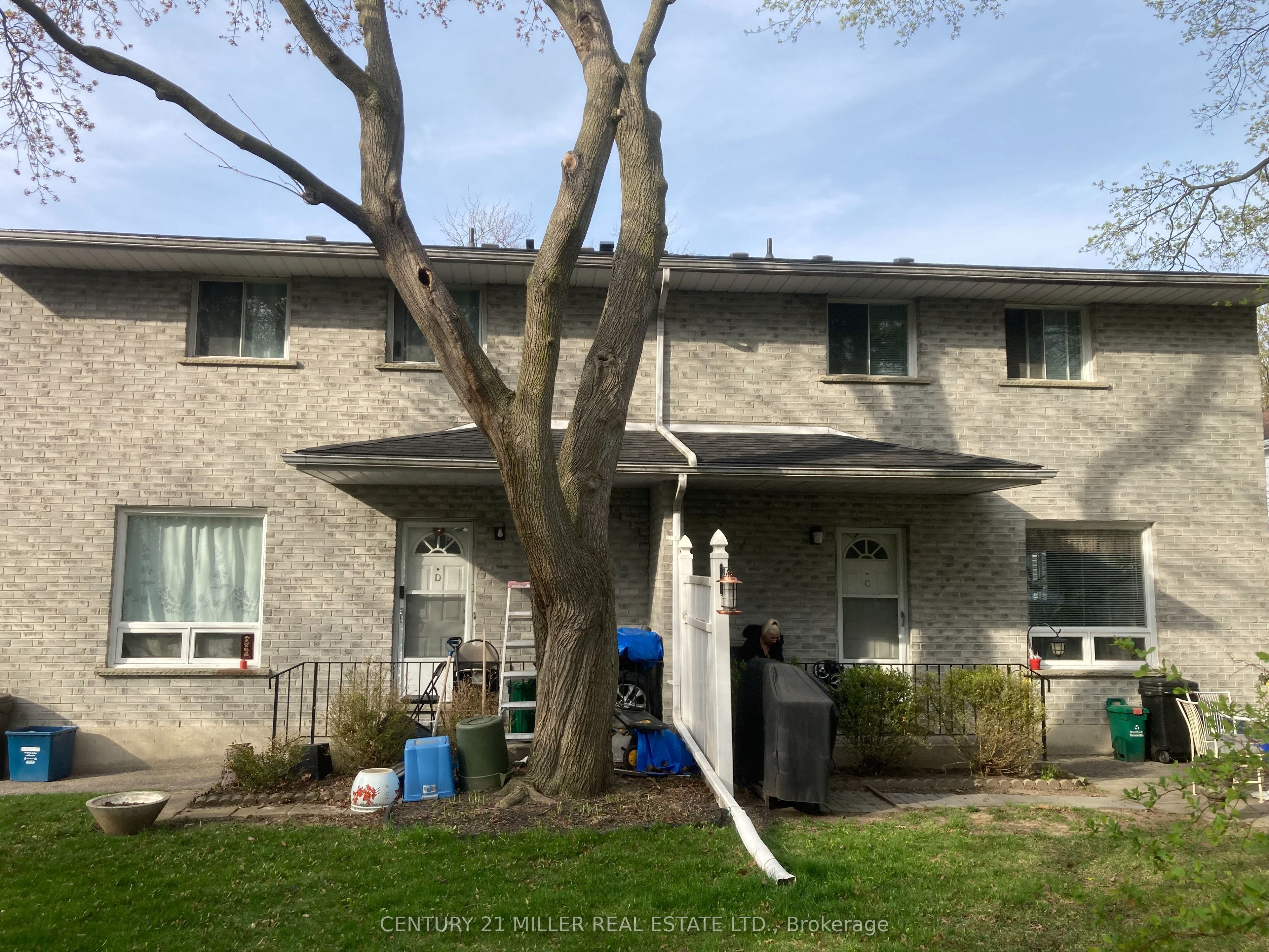 24 Eddy Avenue D, Brantford, ON N3R 2M6 photo 2