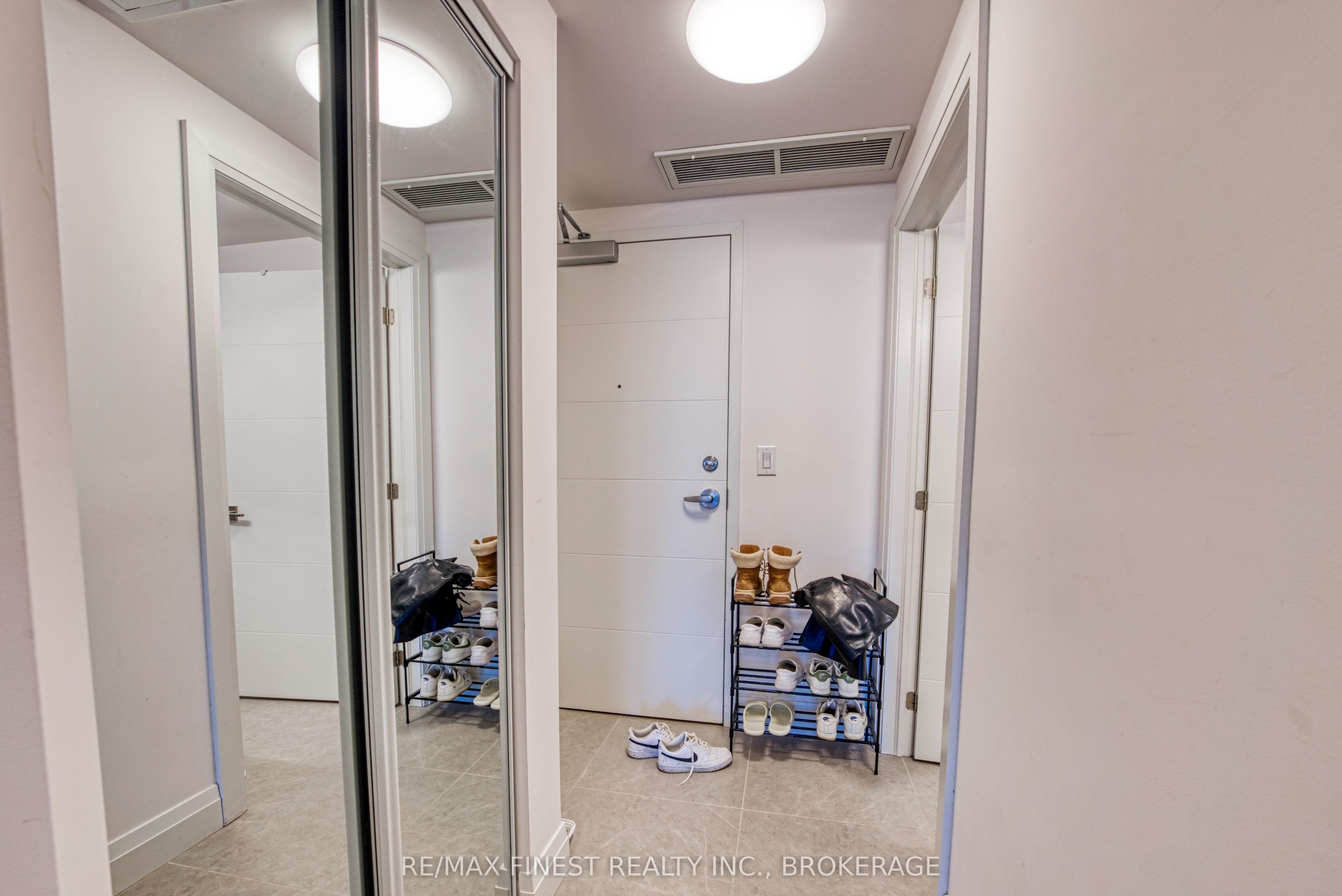 652 Princess Street 815, Kingston, ON K7L 3Z9 photo 4