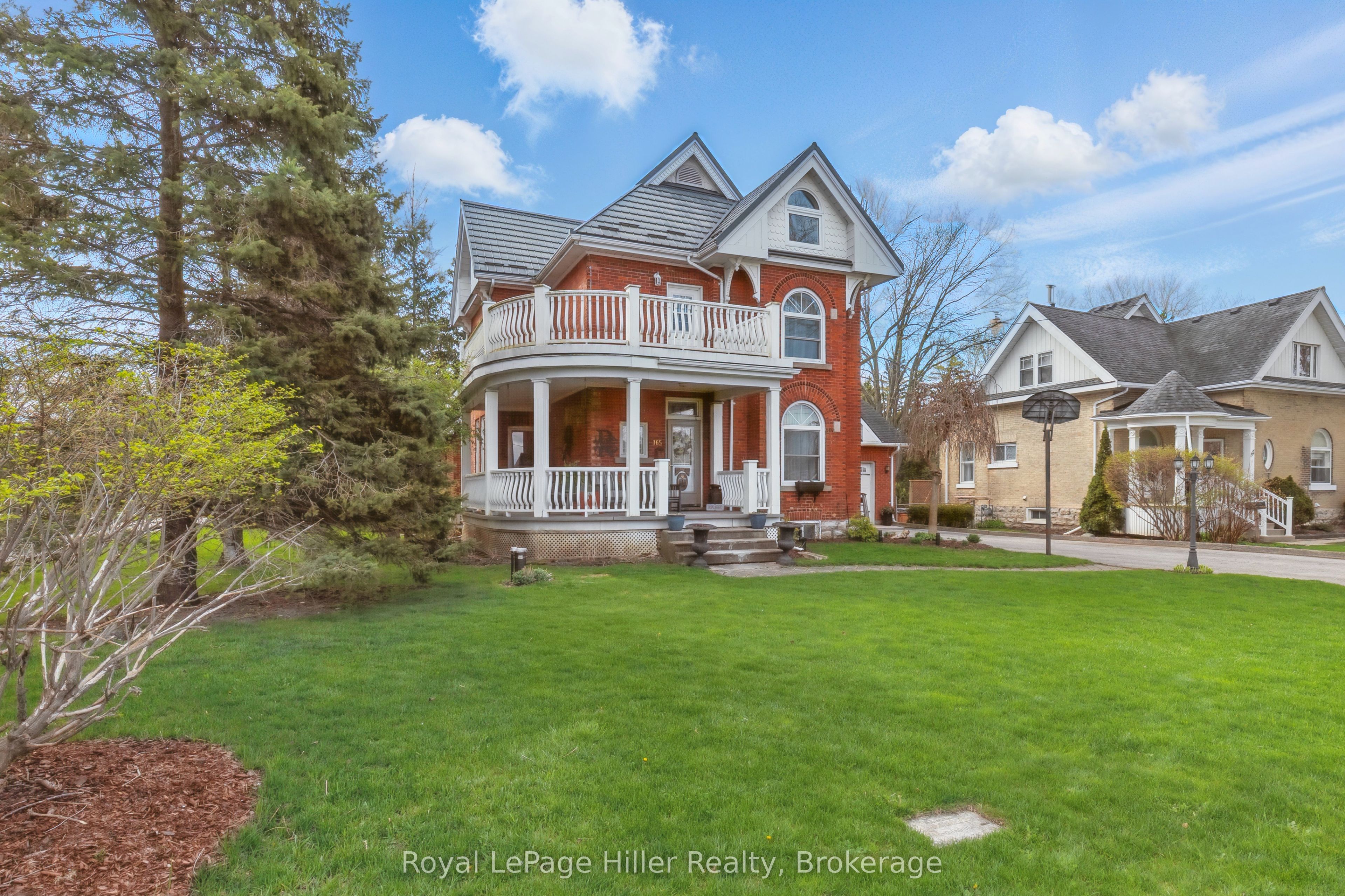 165 Station Road, Perth South, ON N0K 1X0