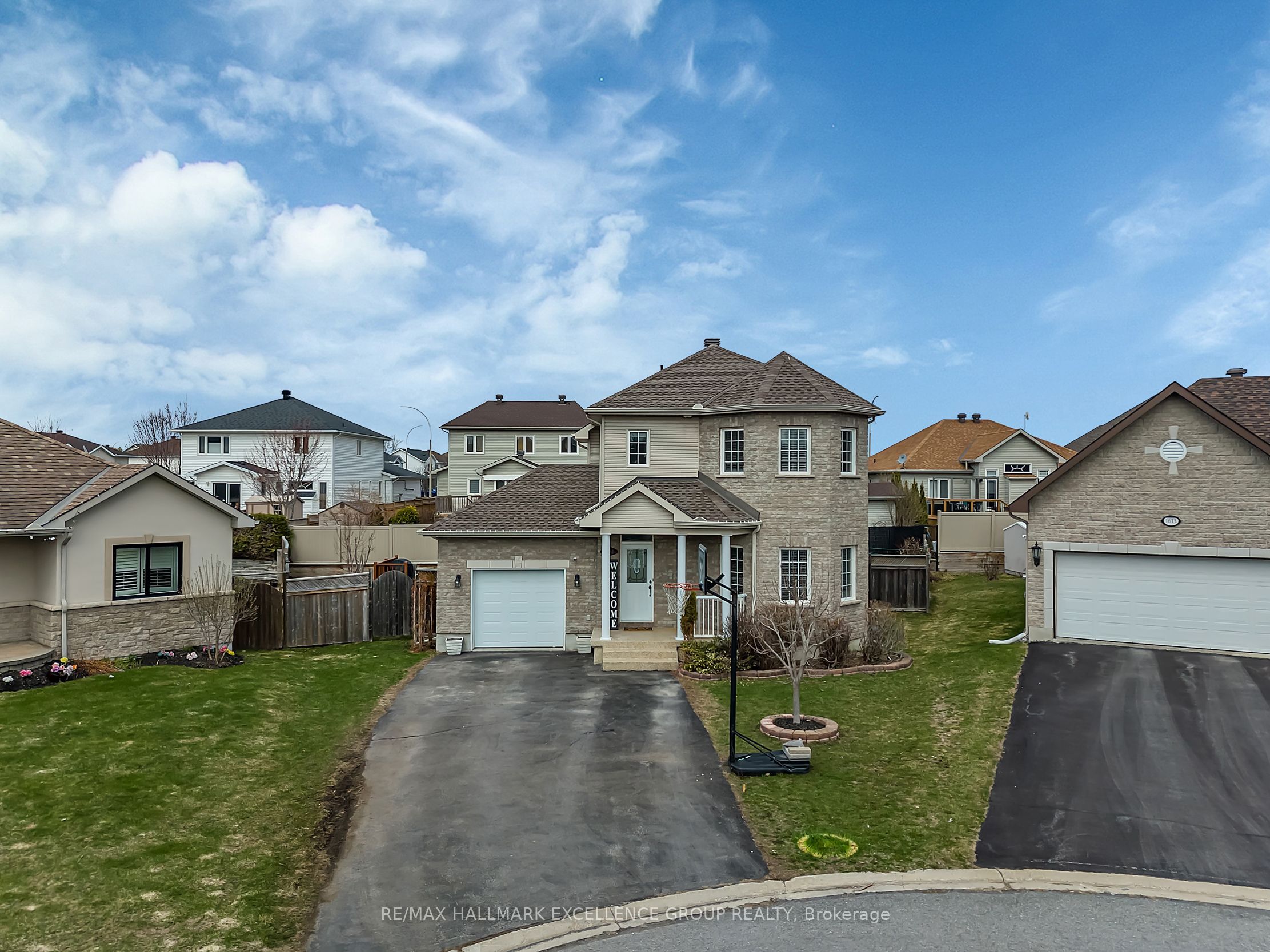 1611 Sebastien Crescent, Clarence-Rockland, ON K4K 1V9 photo 2