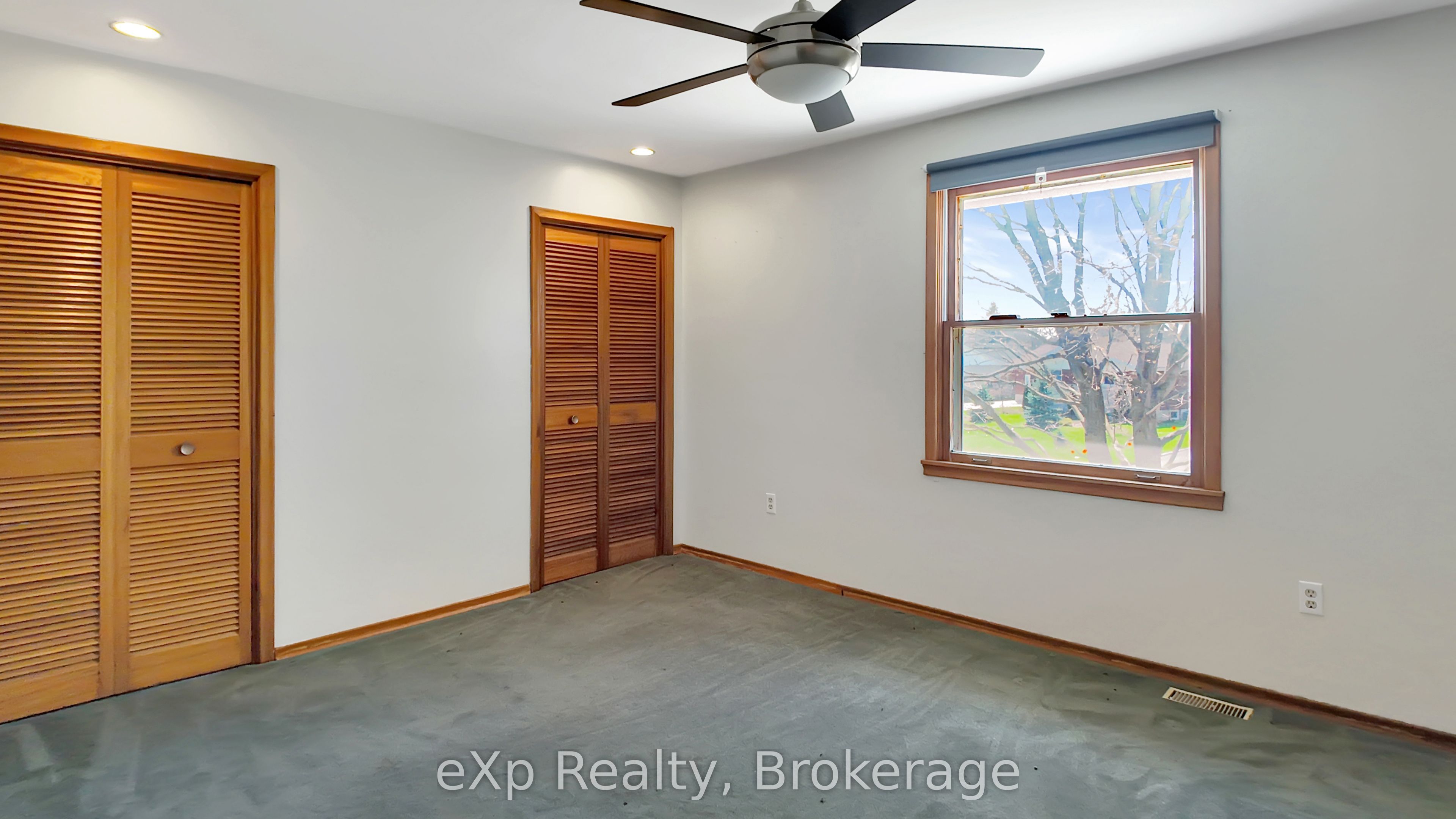 251 4th Avenue, Hanover, ON N4N 2B6