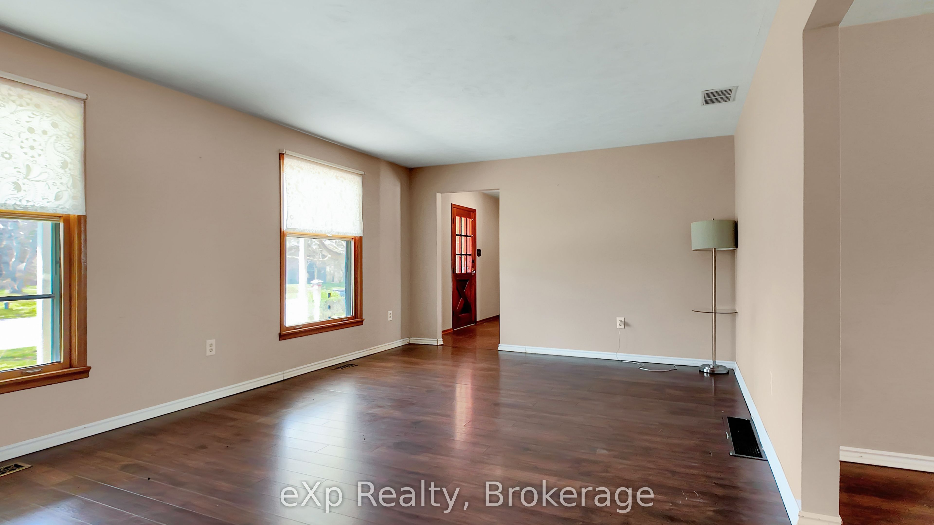 251 4th Avenue, Hanover, ON N4N 2B6 photo 5