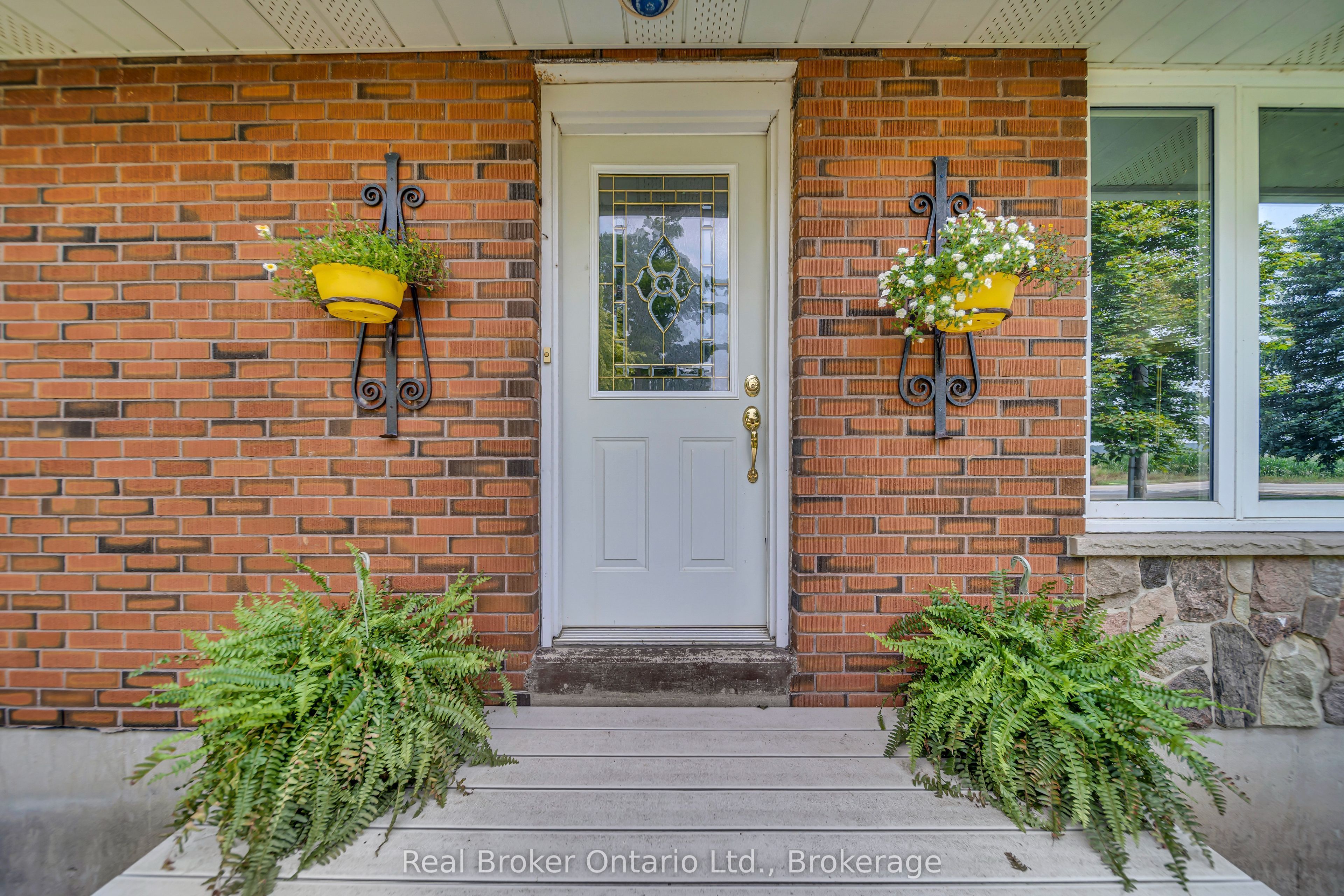 5427 Perth Rd 178 Road, North Perth, ON N0G 2P0 photo 4