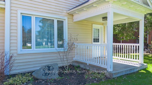 335 Ross Street, Huron-Kinloss, ON N0G 2H0 photo 2