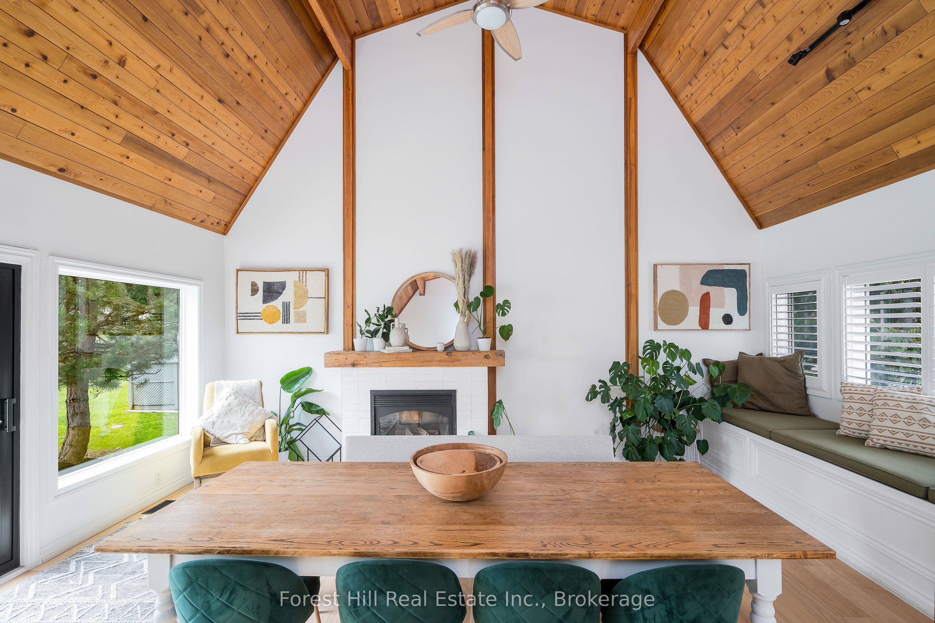 144 Brooker Boulevard, Blue Mountains, ON L9Y 0L4 photo 3