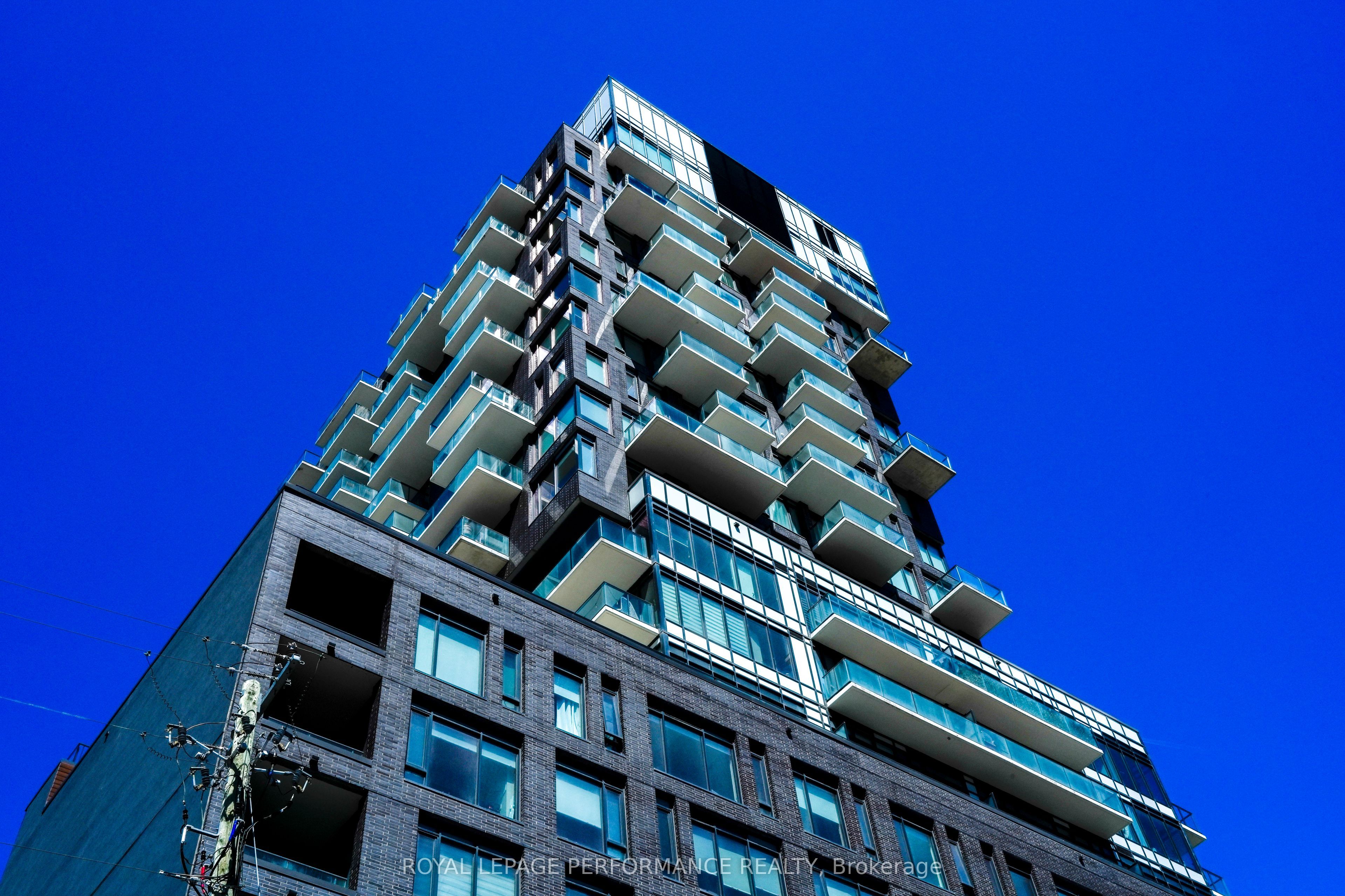 203 Catherine Street E 1704, Ottawa Centre, ON K2P 1J5