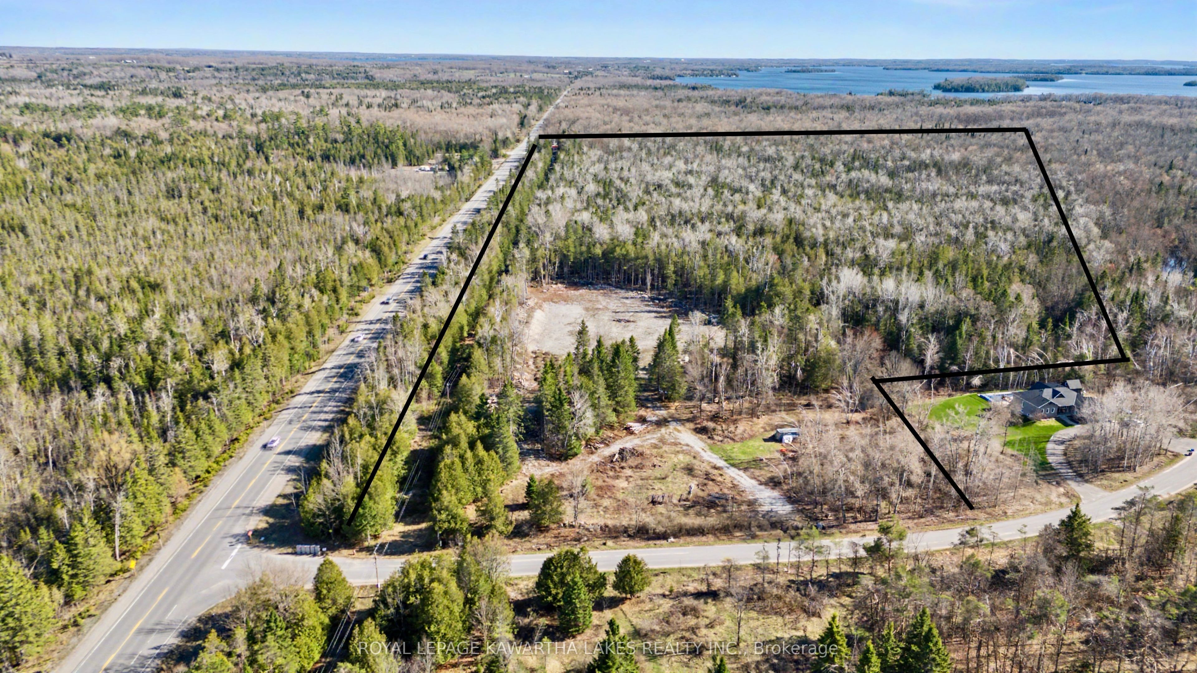 6369 Highway 35, Kawartha Lakes, ON K0M 1K0 photo 2