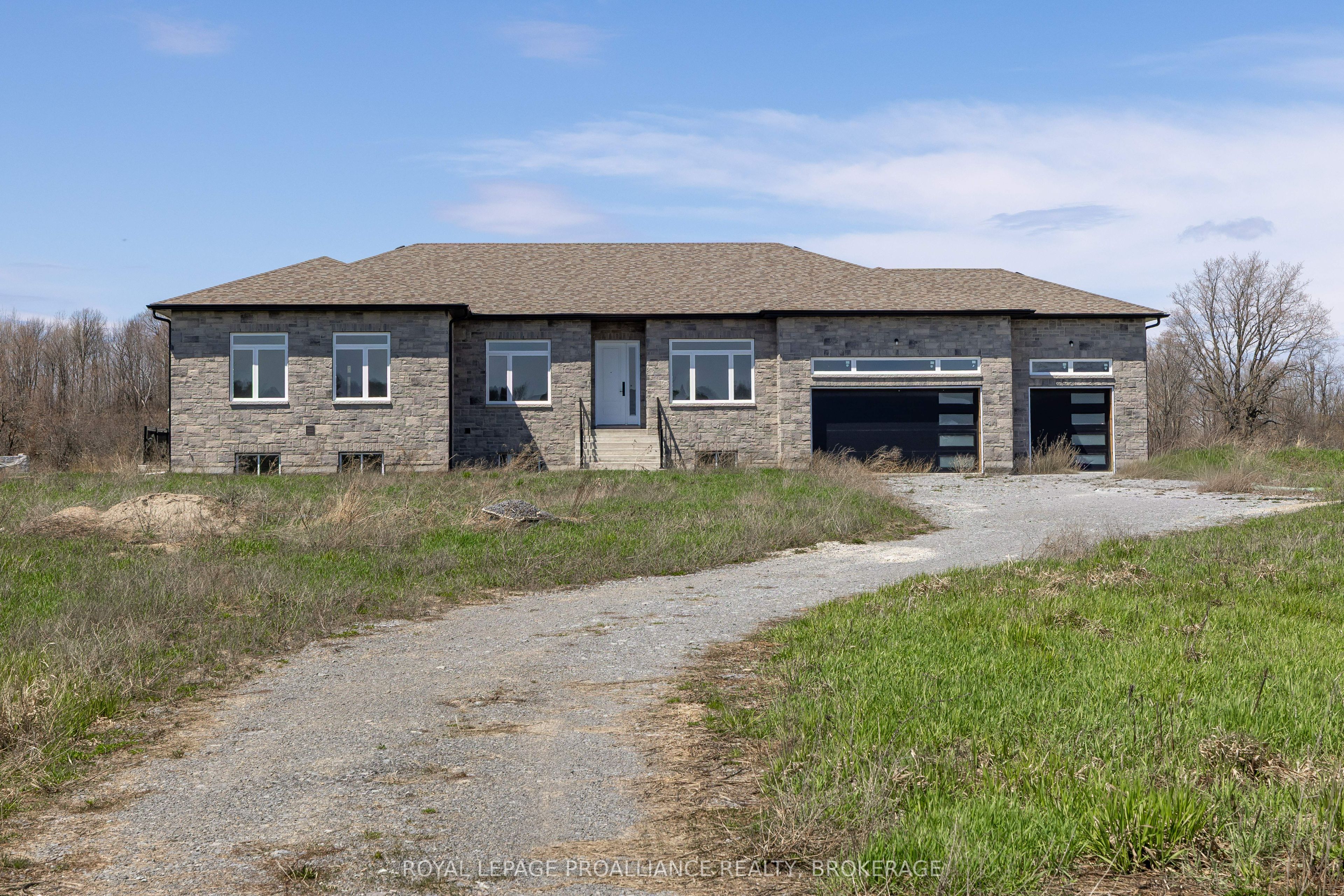 130 Hineman Street, Kingston, ON K7L 0G2