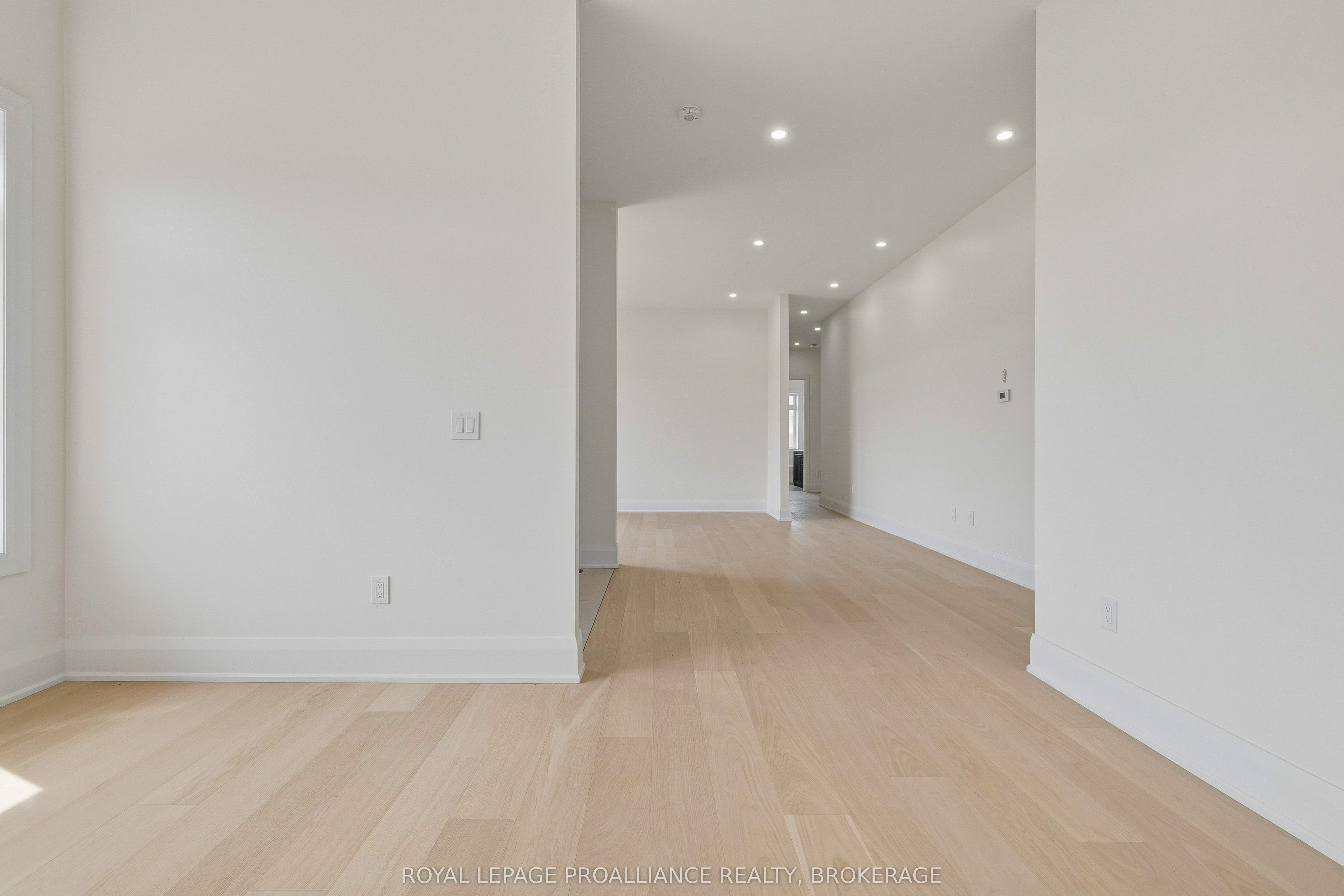 130 Hineman Street, Kingston, ON K7L 0G2 photo 3
