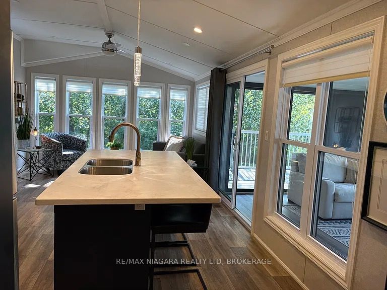 139 Wyldewood, Port Colborne, ON L0S 1R0 photo 4