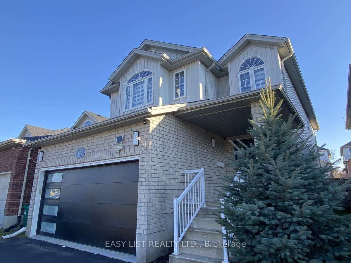 125 Steepleridge Street, Kitchener, ON N2P 2W2 photo 2