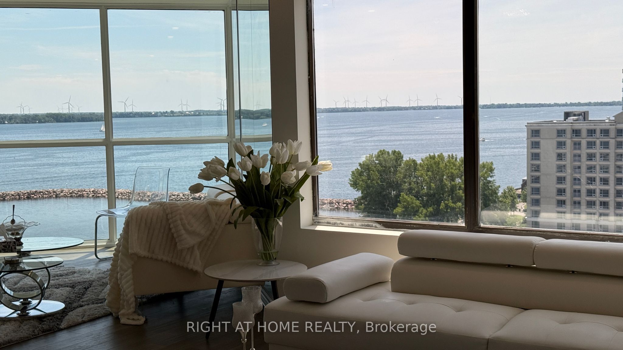 185 ONTARIO Street 1301, Kingston, ON K7L 2Y7 photo 4
