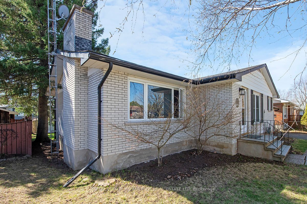 10 Robert Road, Perth, ON K7H 2Z8 photo 4