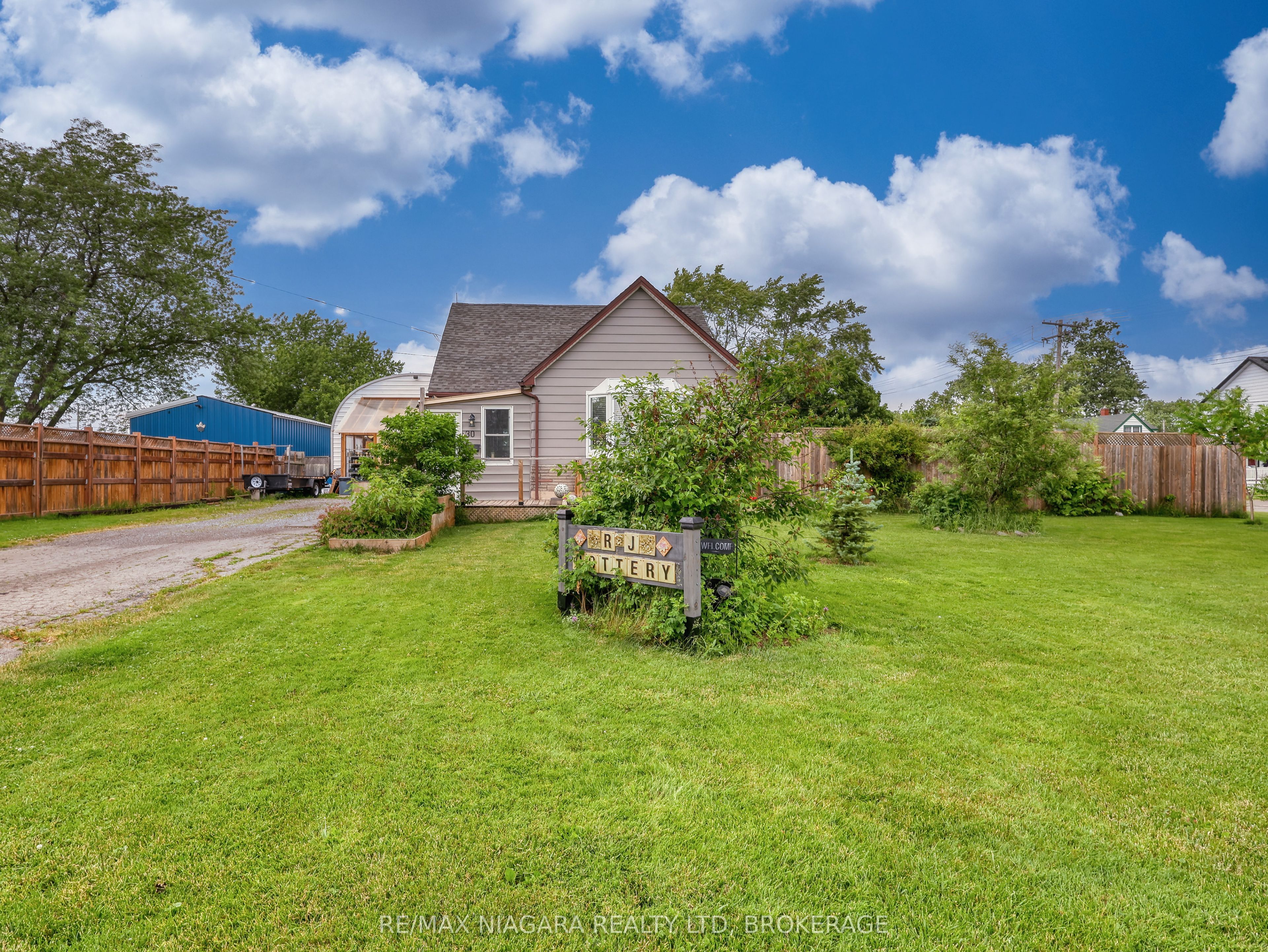 30 Erie Street, Welland, ON L3B 5J7 photo 2