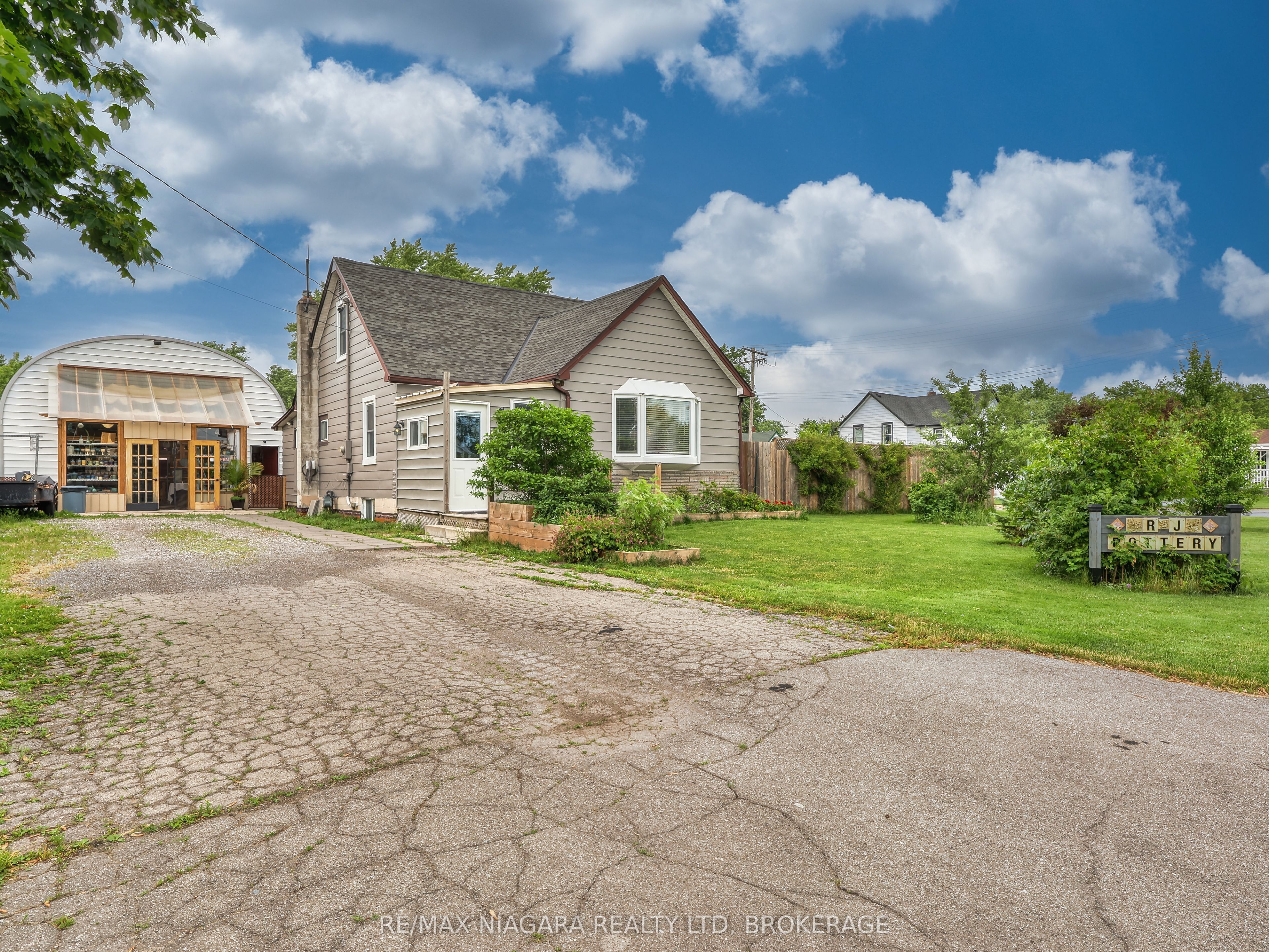 30 Erie Street, Welland, ON L3B 5J7 photo 3