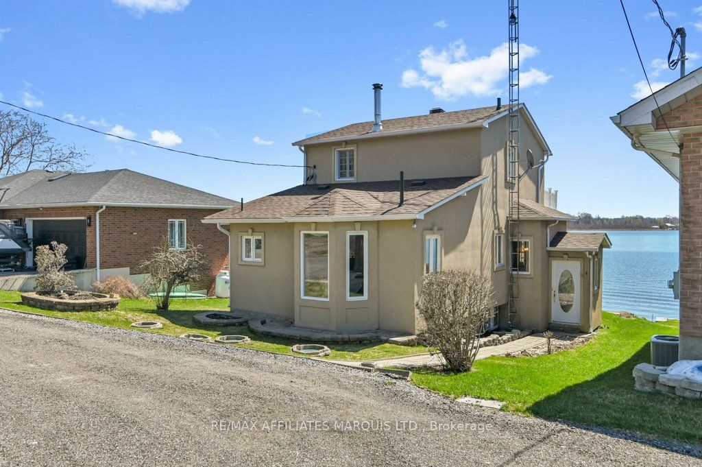 19564 County Rd 2 Road, South Glengarry, ON K0C 2E0 photo 2