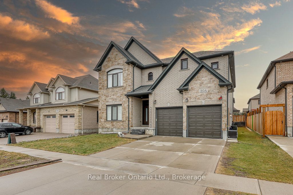 804 Normandy Drive, Woodstock, ON N4T 0E6 photo 3