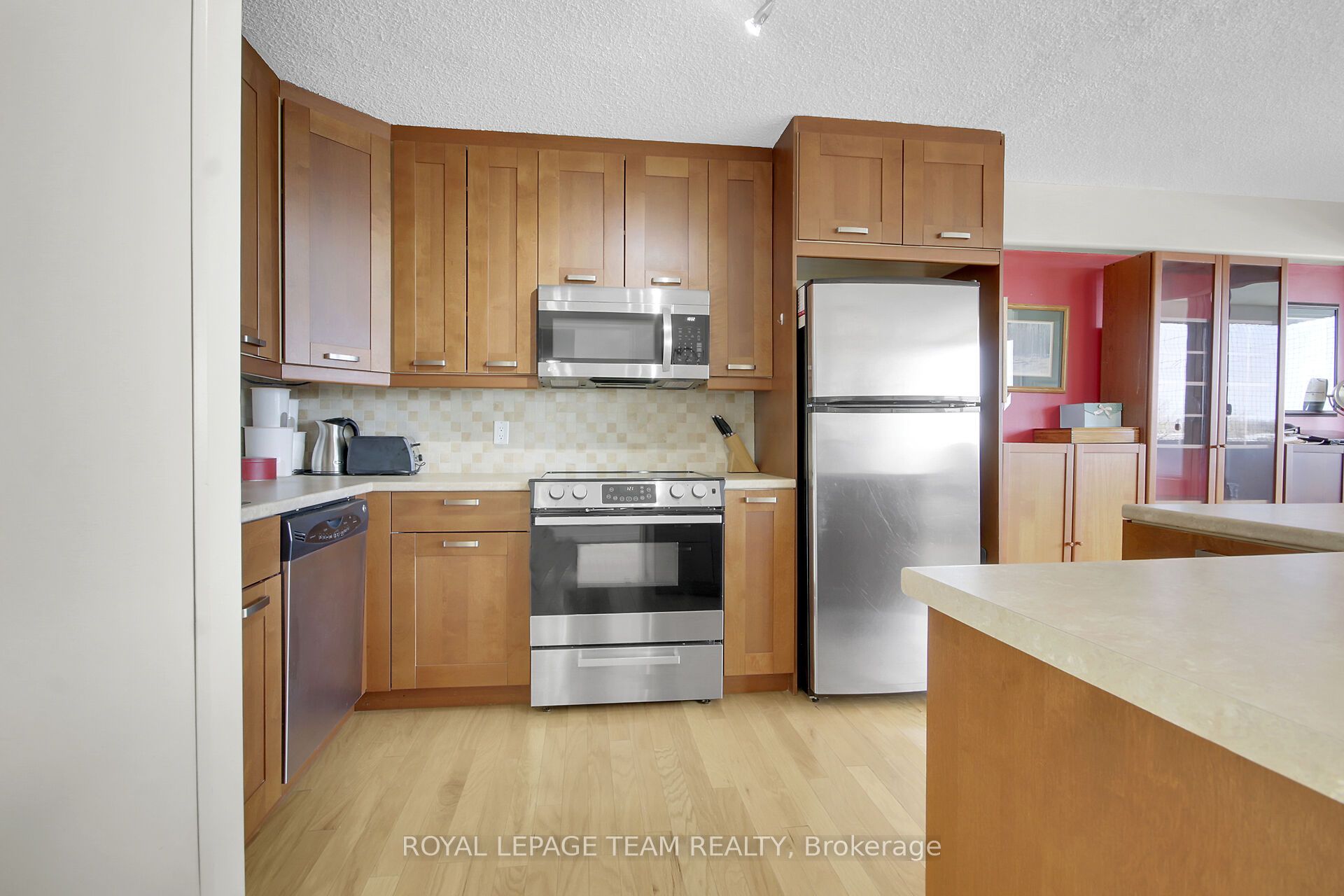 3360 Southgate Road 408, Hunt Club - South Keys and Area, ON K1V 9A6 photo 4