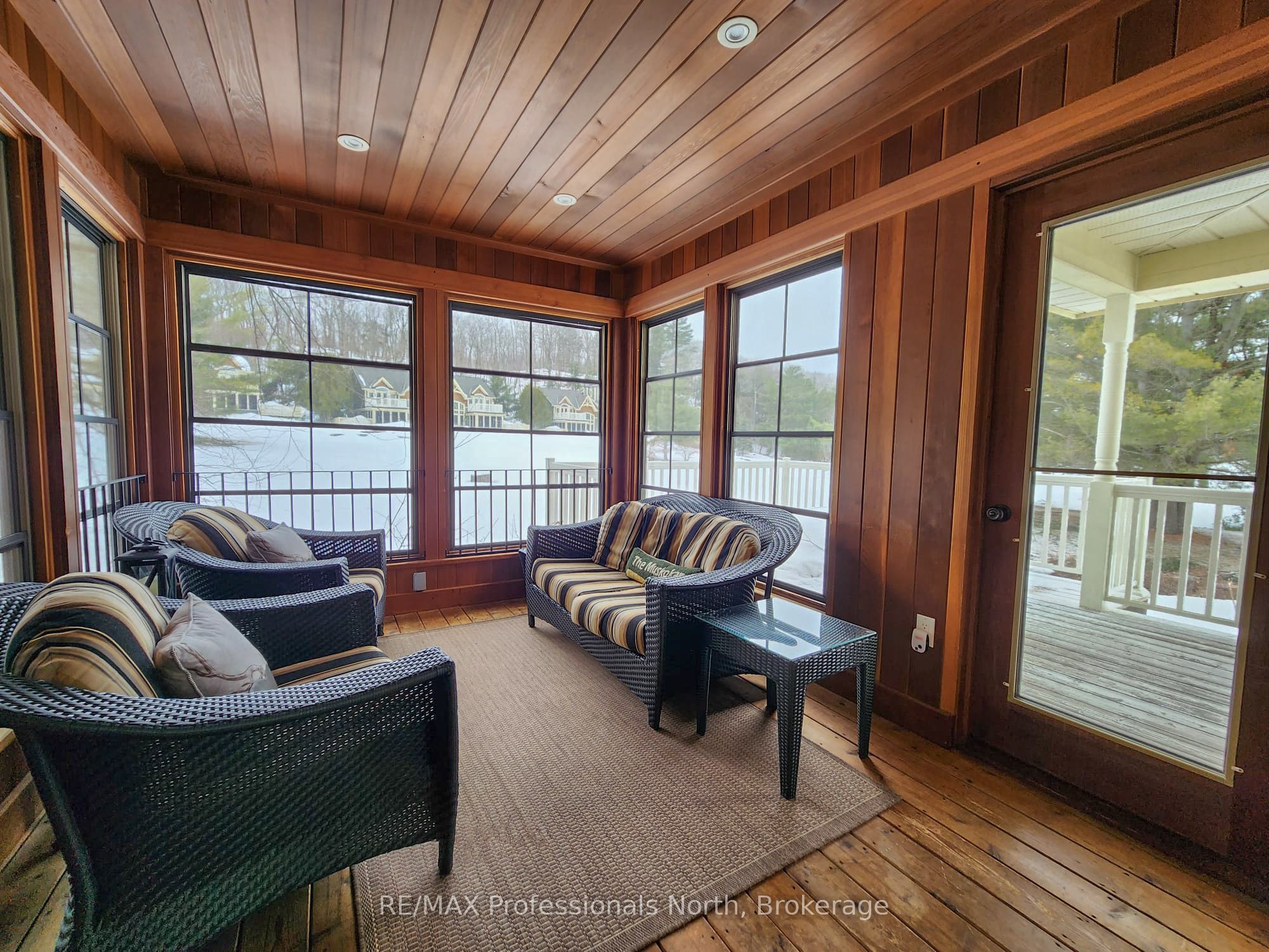 3876 MUSKOKA 118 Road C6/W1, Muskoka Lakes, ON P0B 1J0 photo 5