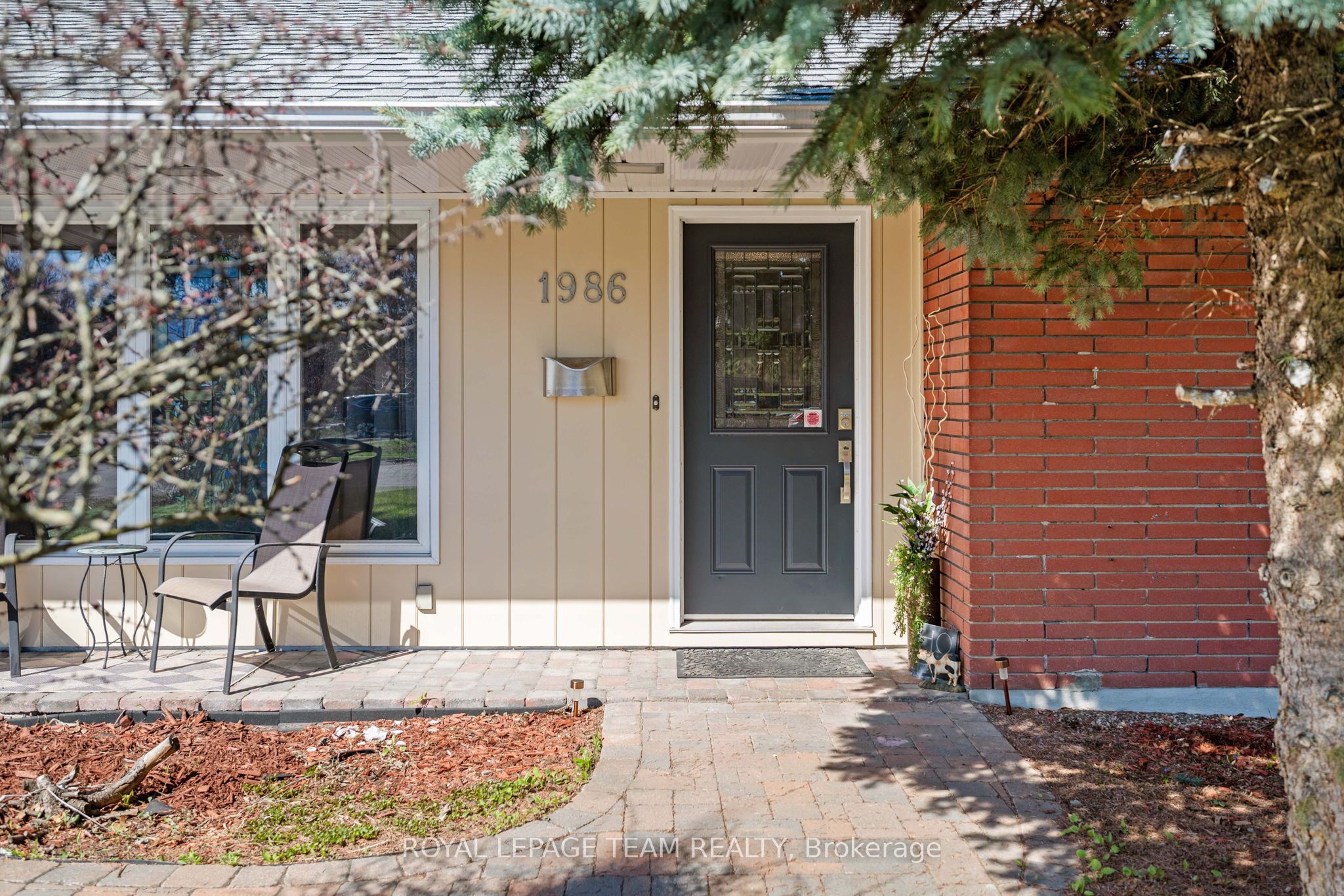 1986 Fairbanks Avenue, Alta Vista and Area, ON K1H 5Y6 photo 5
