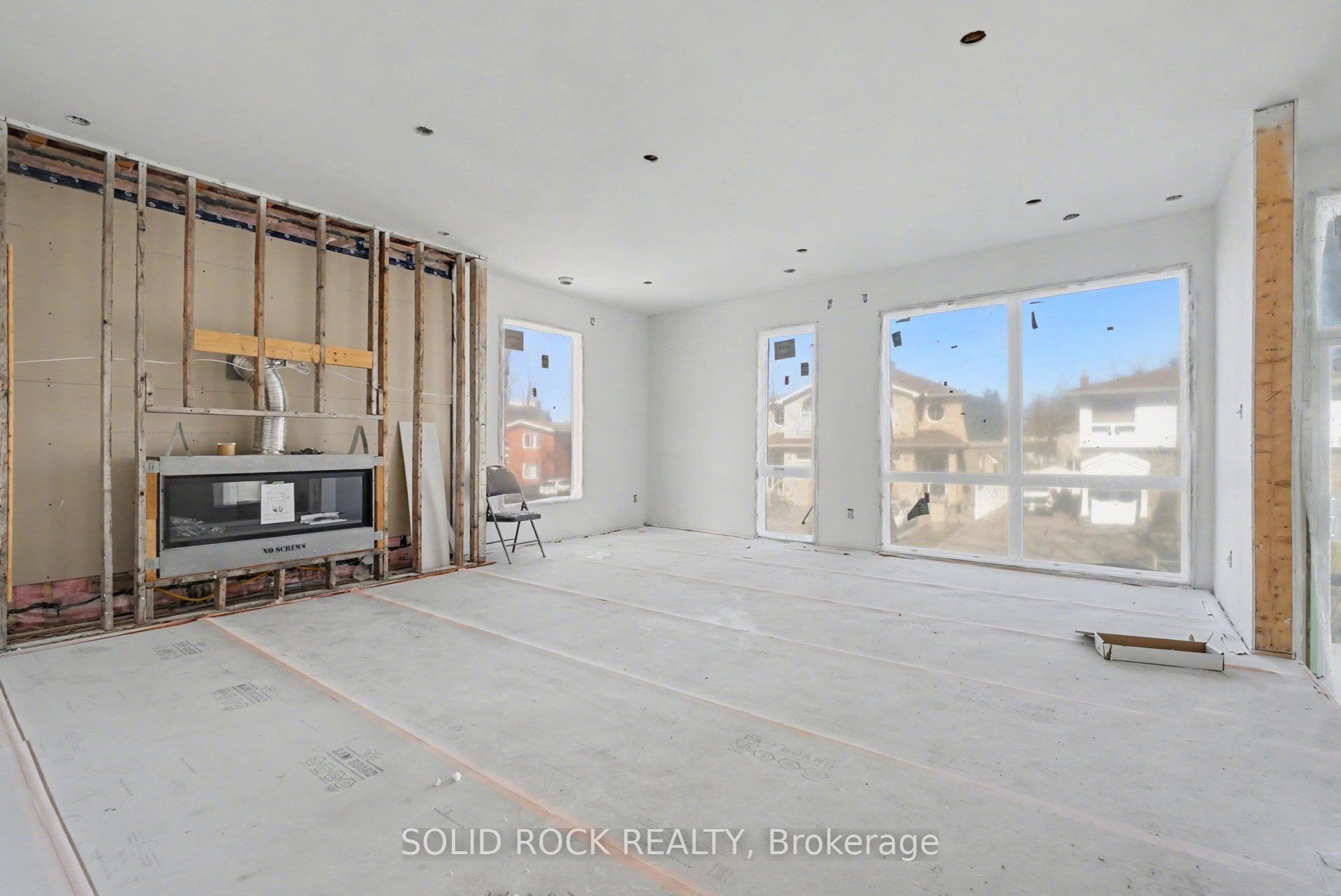 830 Alpine Avenue, Britannia Heights - Queensway Terrace N and Area, ON K2B 5R6 photo 3
