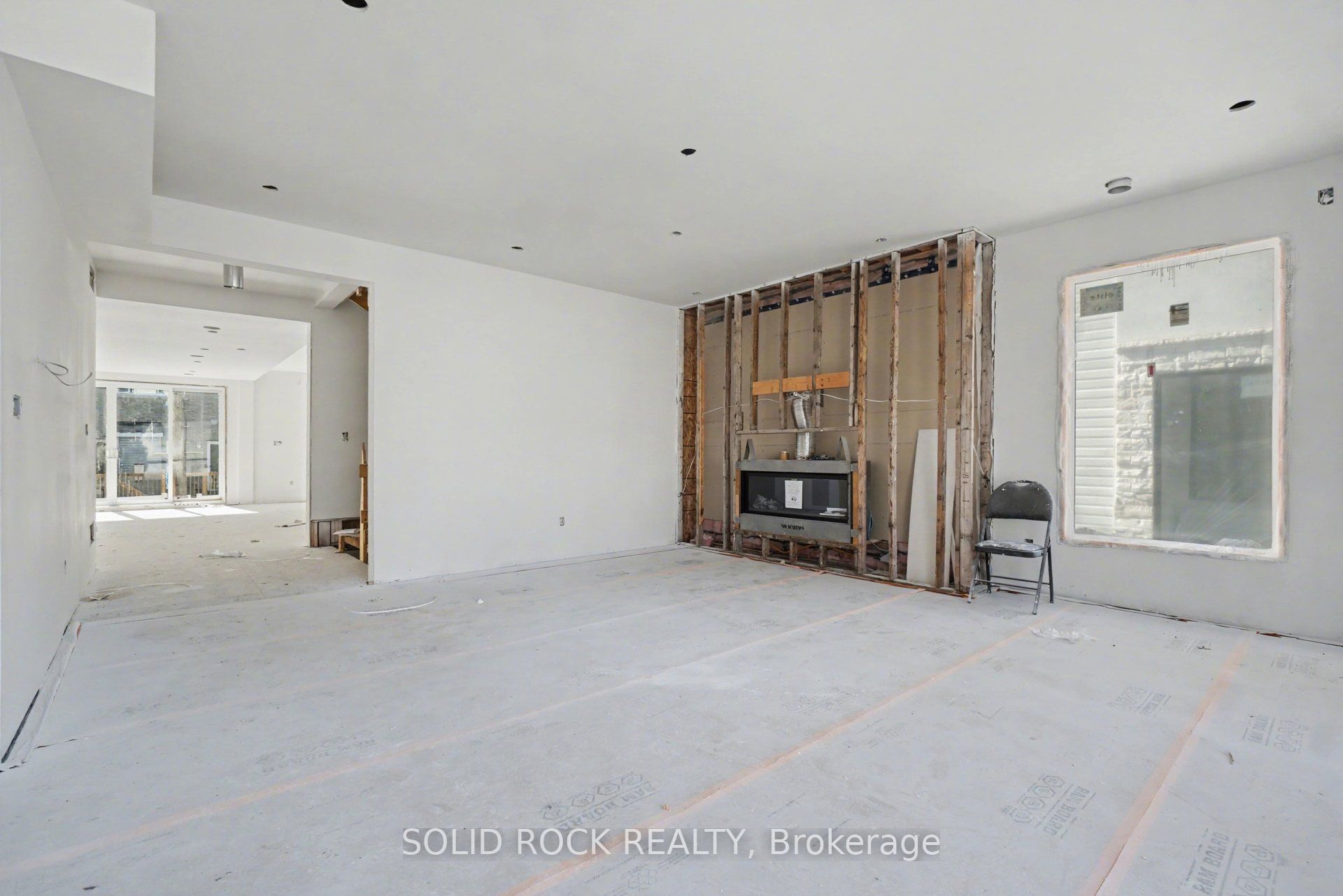 830 Alpine Avenue, Britannia Heights - Queensway Terrace N and Area, ON K2B 5R6 photo 5
