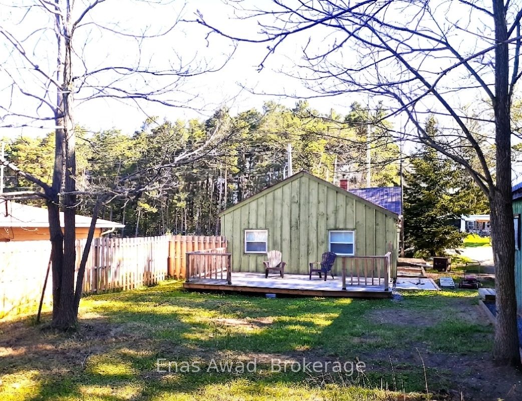 83 County Rd 1, Prince Edward County, ON K0K 2T0 photo 2
