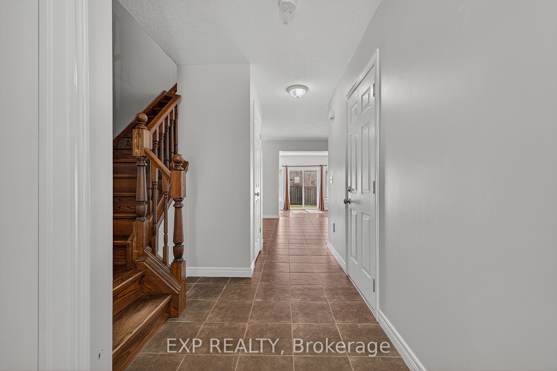 19 Sinclair Street, Guelph, ON N1L 1S1 photo 3