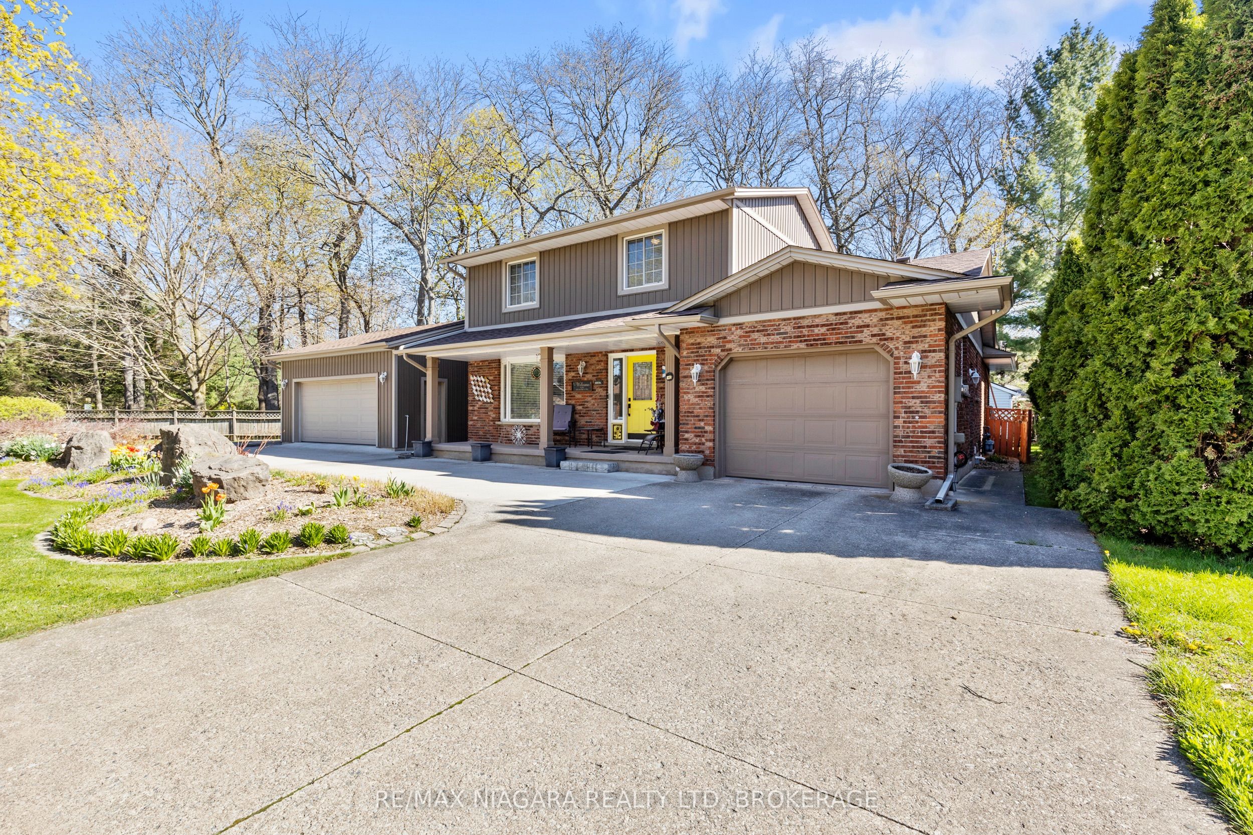 143 Welland Road, Pelham, ON L0S 1E4 photo 2