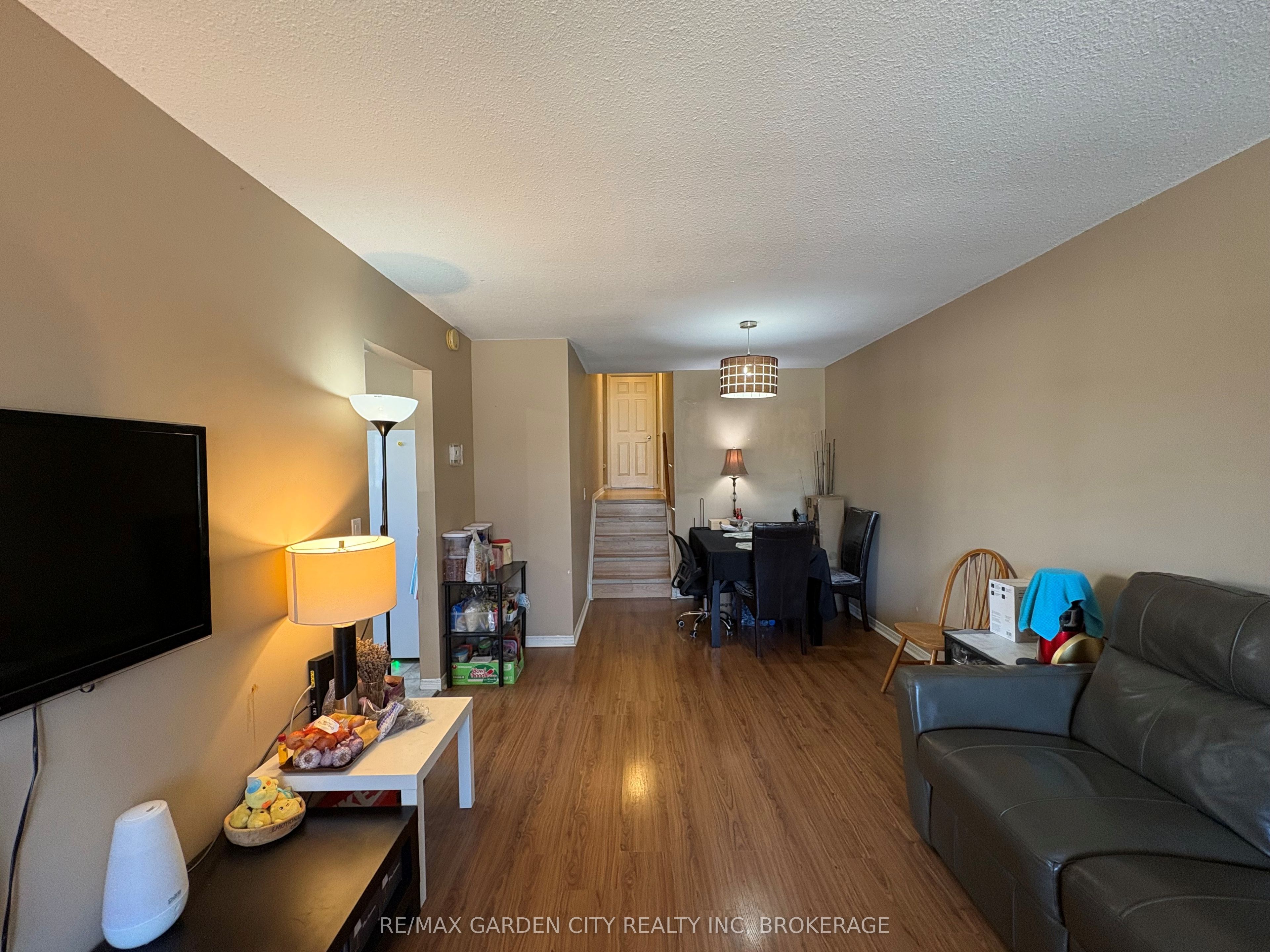23 POPLAR Crescent, Welland, ON L3C 6W5 photo 5