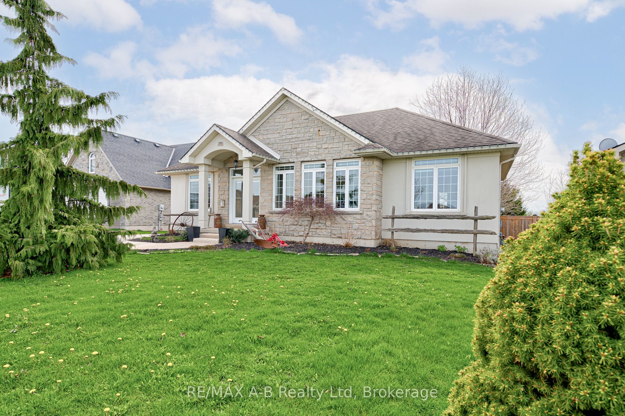 296 Glass Street, St. Marys, ON N4X 1E5 photo 3