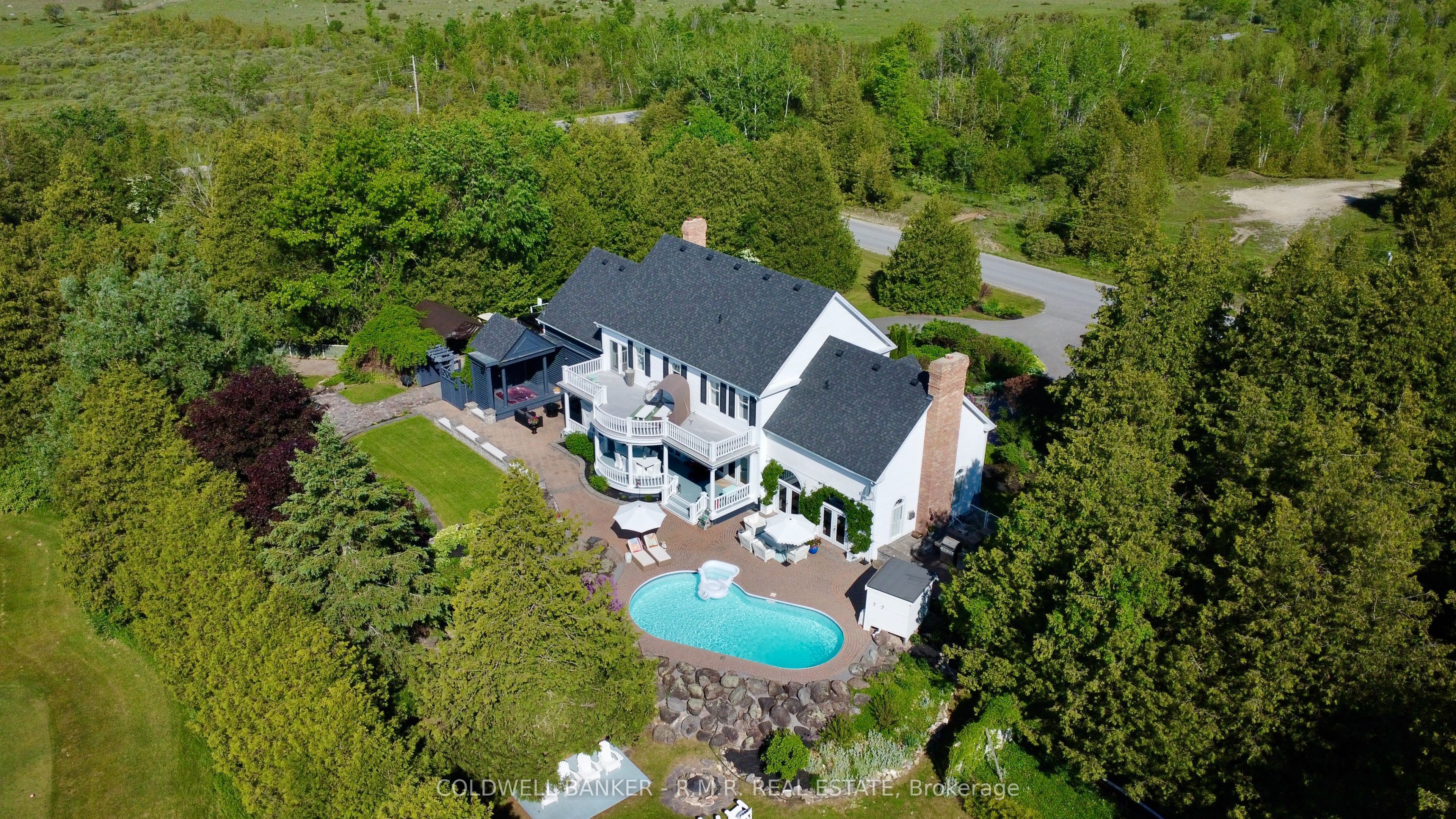 10 Armitage Avenue, Kawartha Lakes, ON K0M 2T0 photo 3