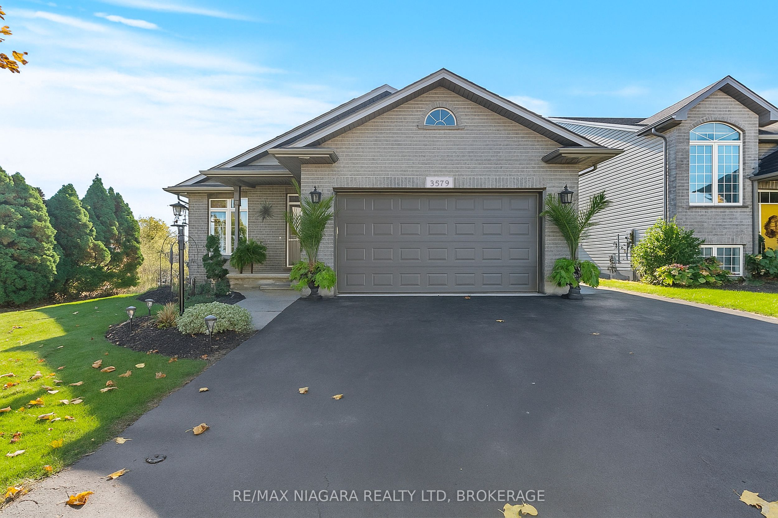 3579 Carver Street, Fort Erie, ON L0S 1S0