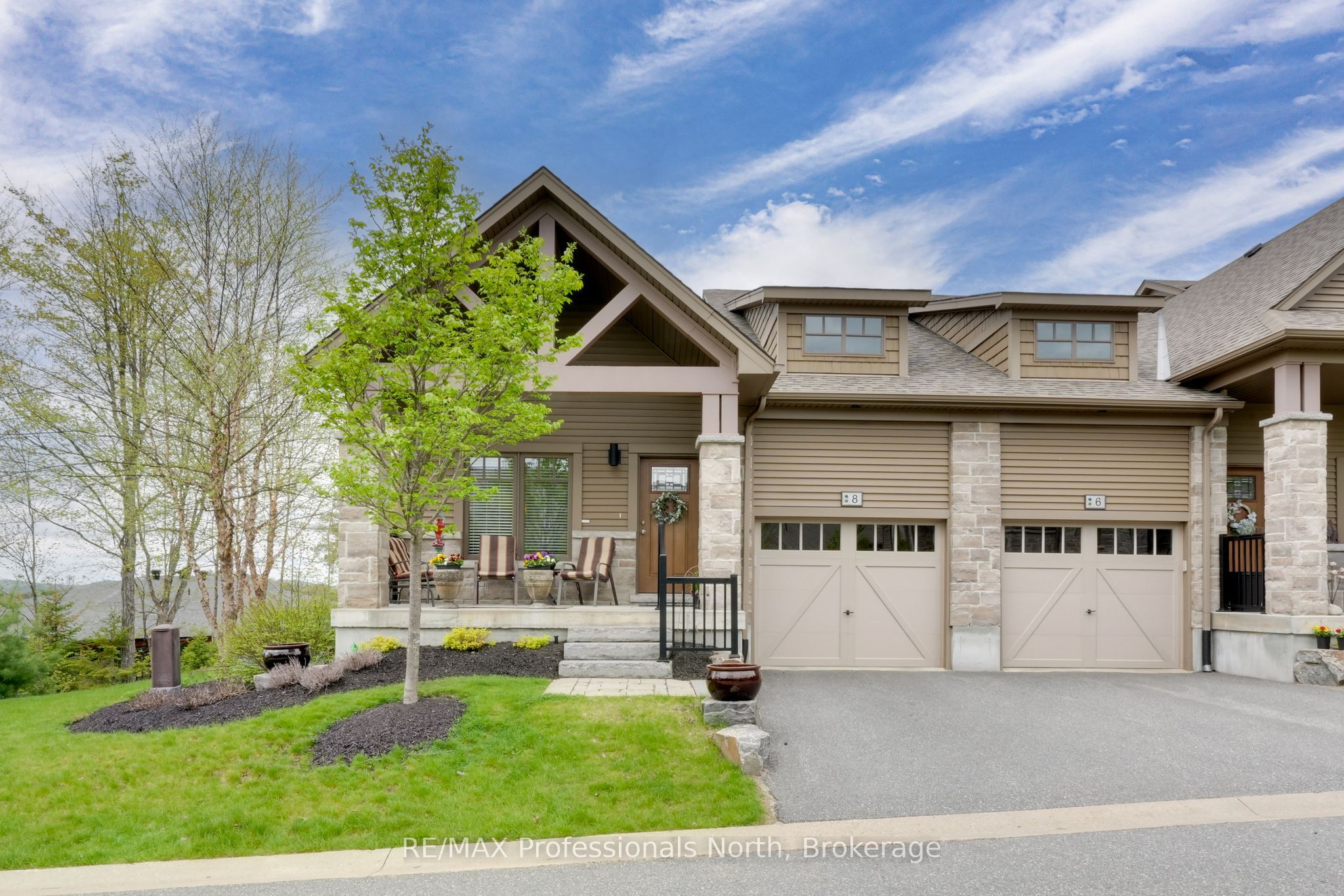 8 Serenity Place Crescent, Huntsville, ON P1H 0C4 photo 2