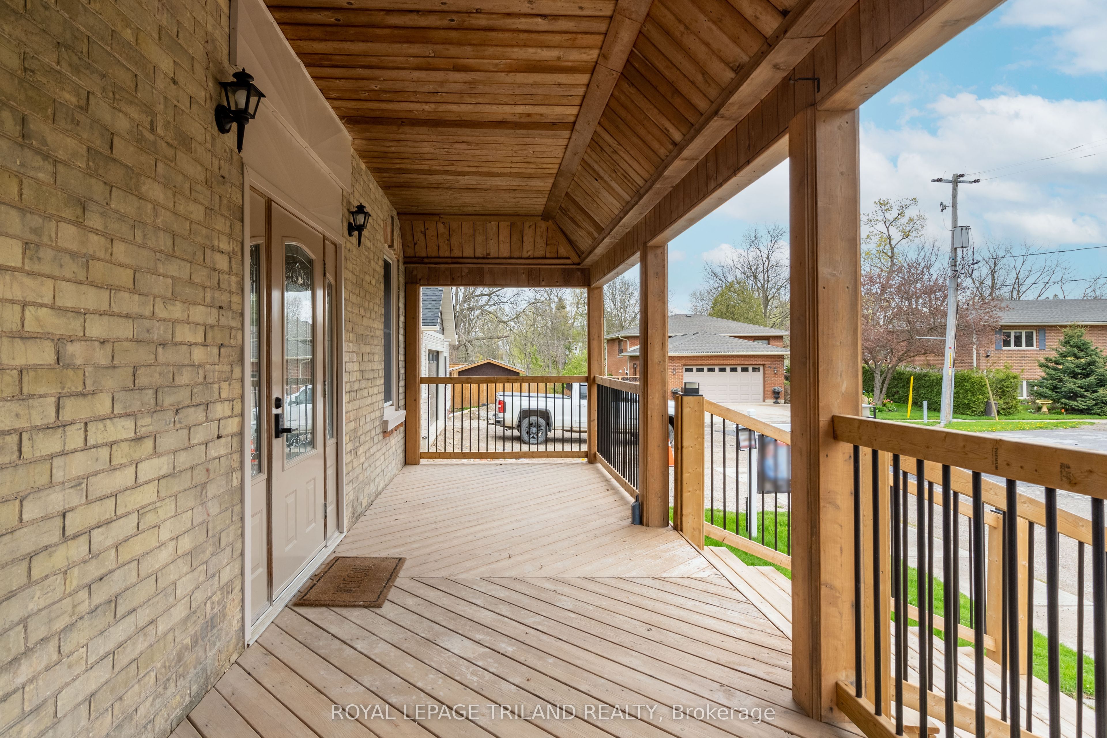 191 Catherine Street, North Middlesex, ON N0M 2K0 photo 4