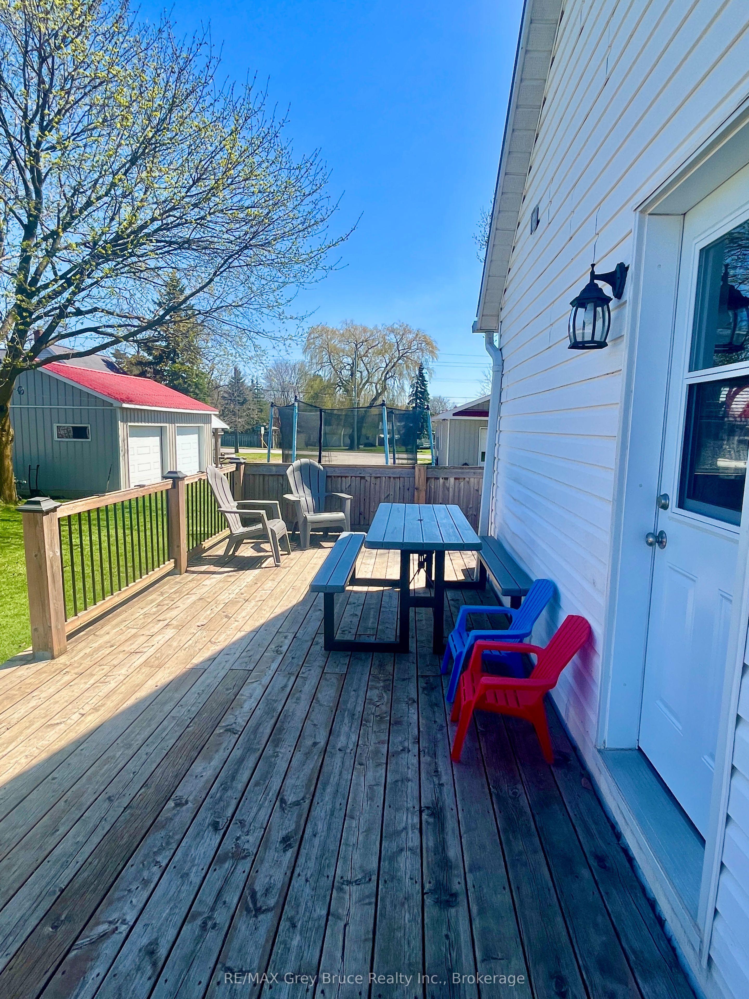 141 Yonge Street N, Arran-Elderslie, ON N0H 2N0 photo 4