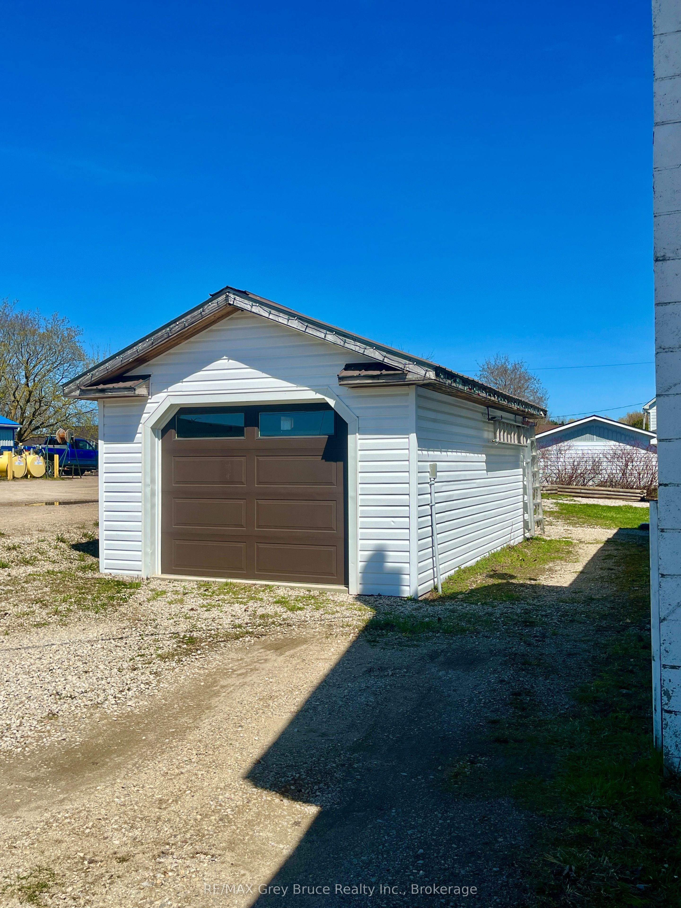 141 Yonge Street N, Arran-Elderslie, ON N0H 2N0 photo 5